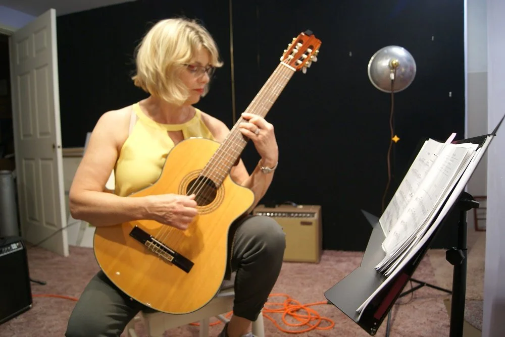 Patty w guitar sm px.jpg