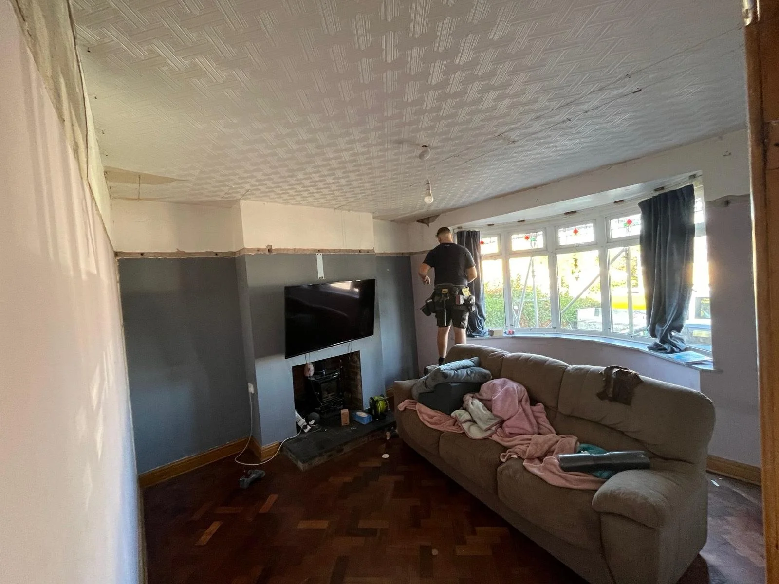 TrueFix_livingroom_Before.jpg