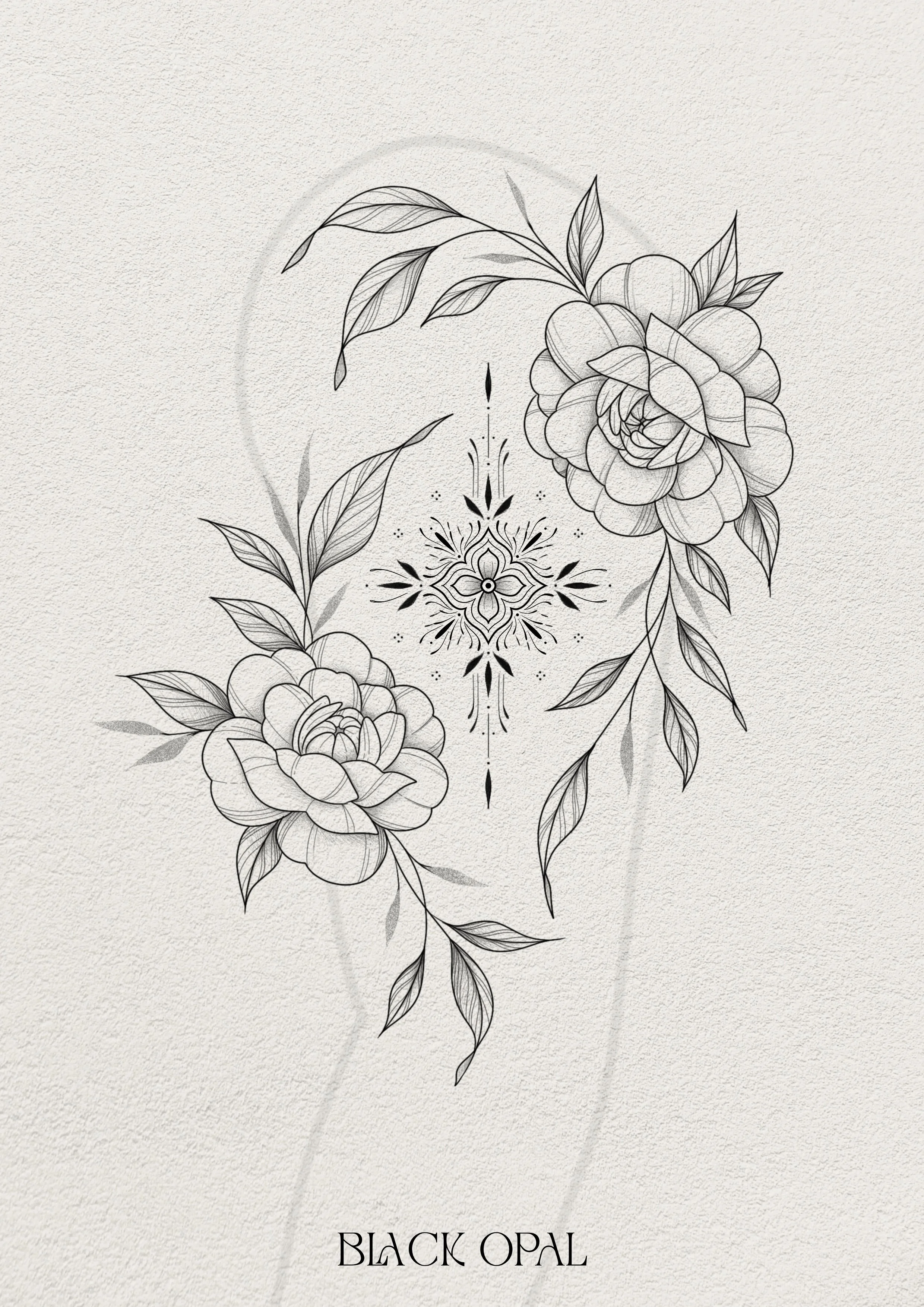 Tatoeage ontwerp van een bloem en lijnen op de binnenkant van een hand met de tekst 'KHUNA CANA INK' onderaan.