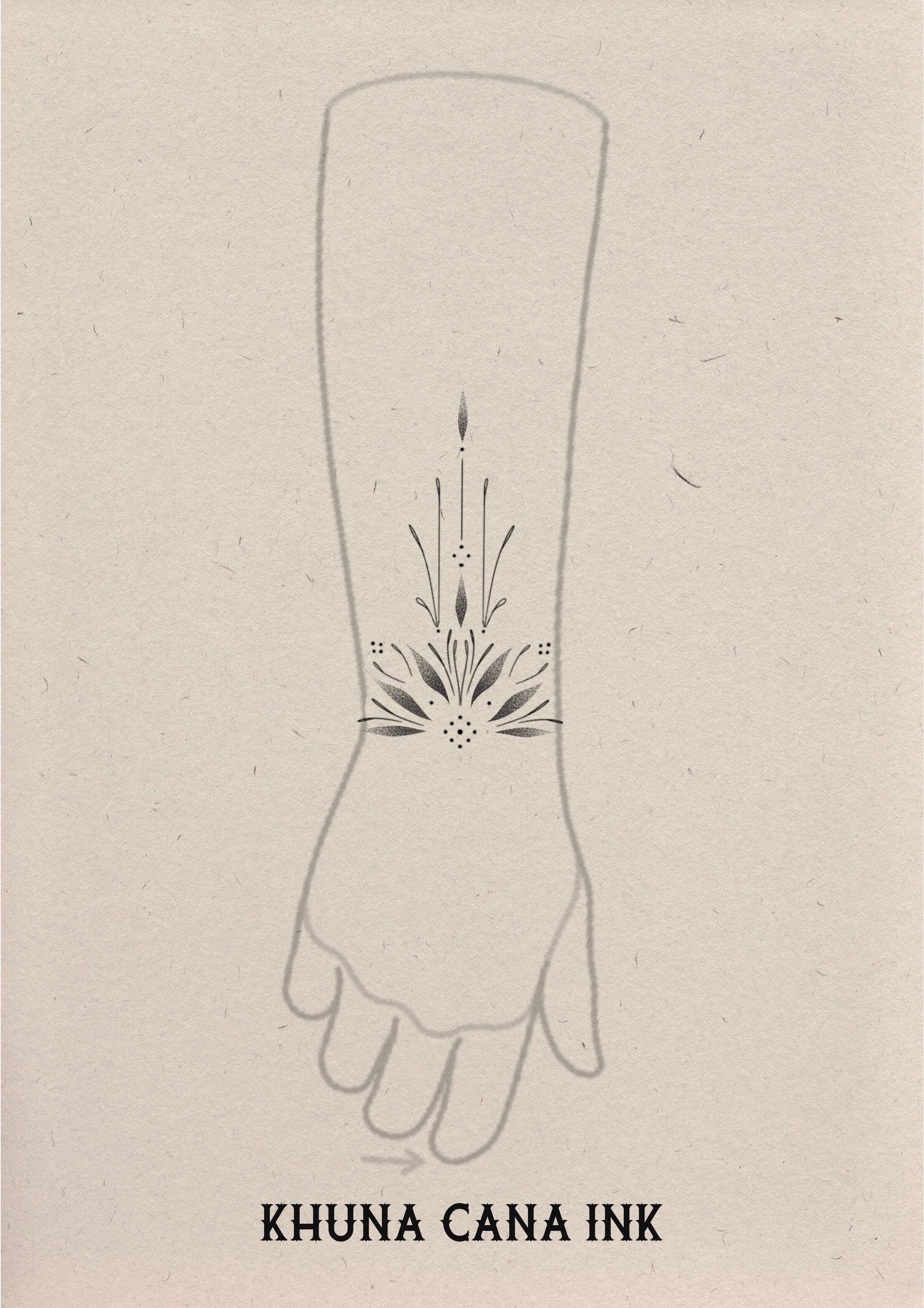 Tekening van een arm met een henna-tatoeage op de onderarm, met de tekst 'Khuna Cana Ink' onderaan.