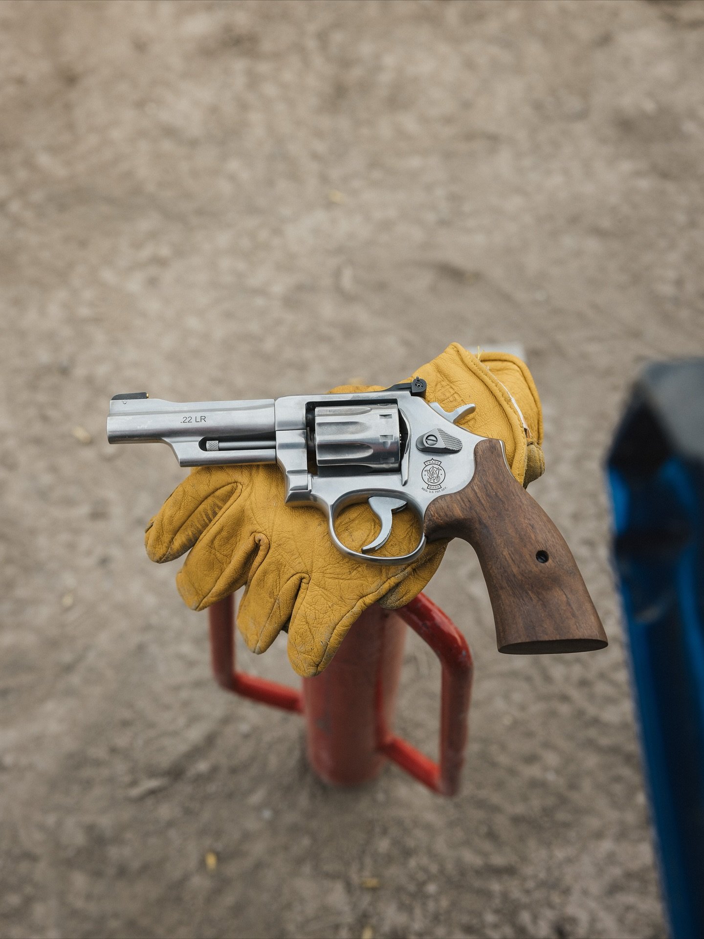 Rimfire workhorse 

@smithandwessoninc Mountain Gun .22

#smithandwessonpartner