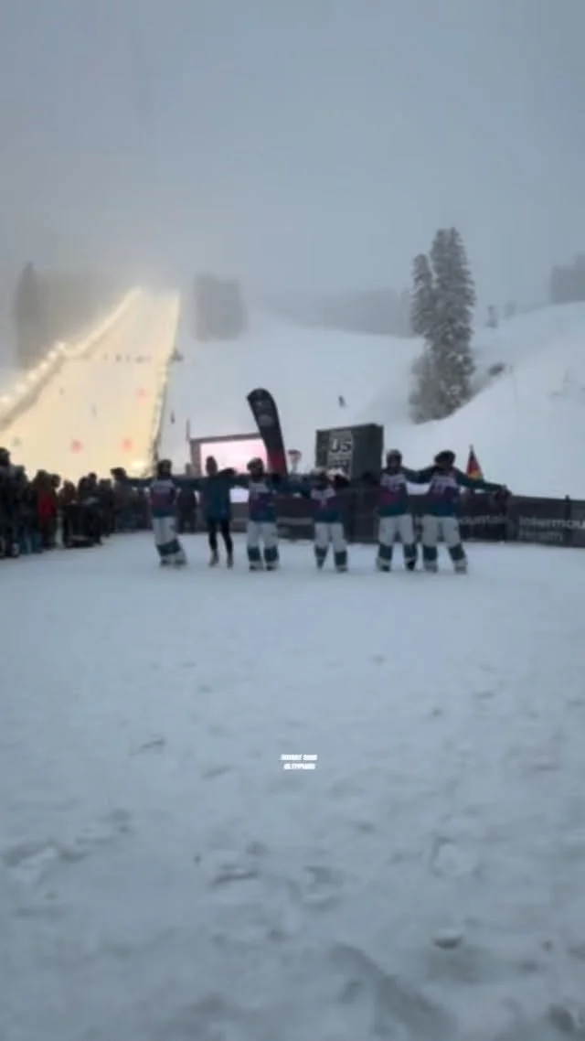 For athletes dreaming of @milanocortina2026
And youngsters dreaming of @slcut2034
The best part of chasing big dreams is having fun in the process π
#backtheteam #buildyourdream #olympics #dcc #skiing #moguls #mindset