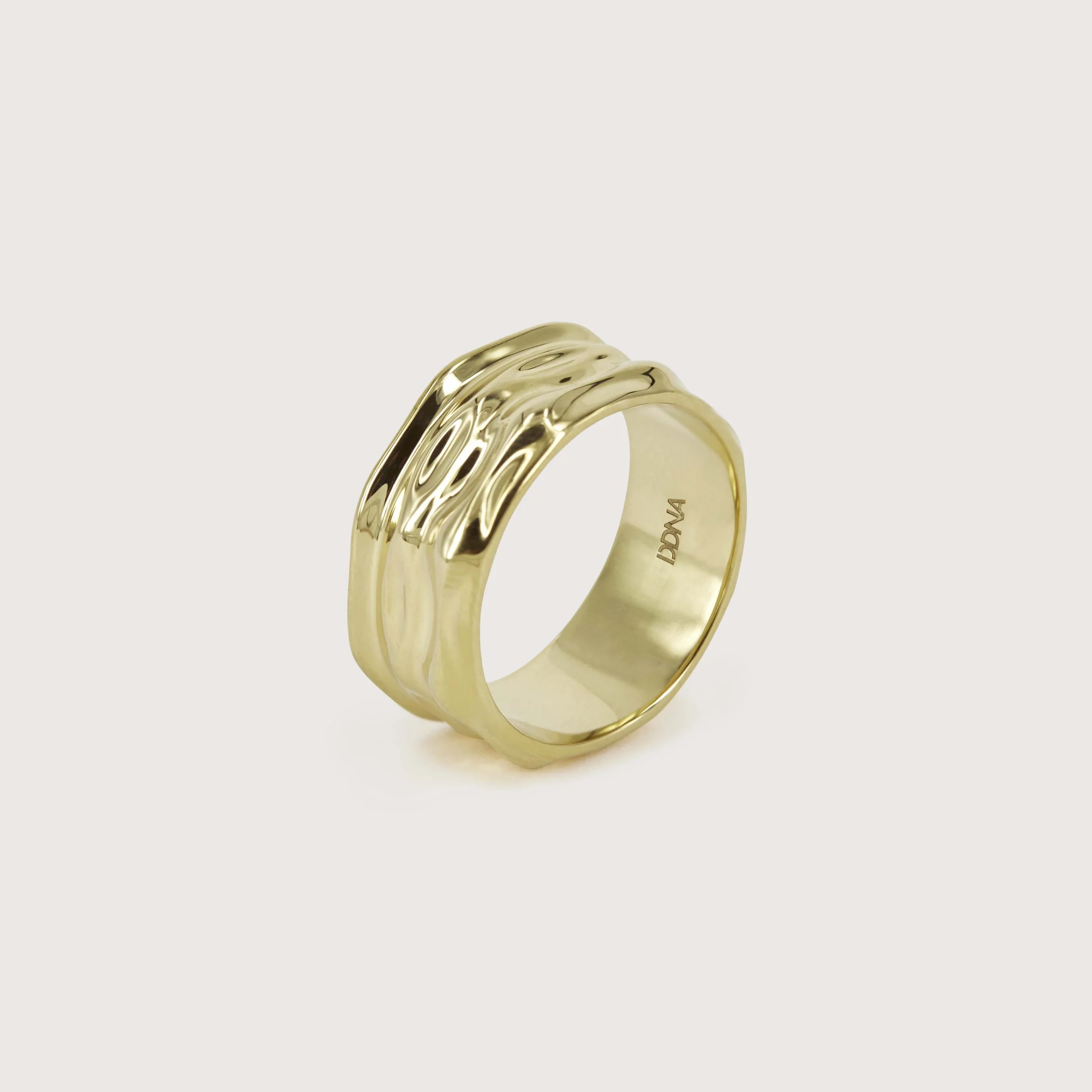 Tjep_Flow_Yellow Gold.jpg