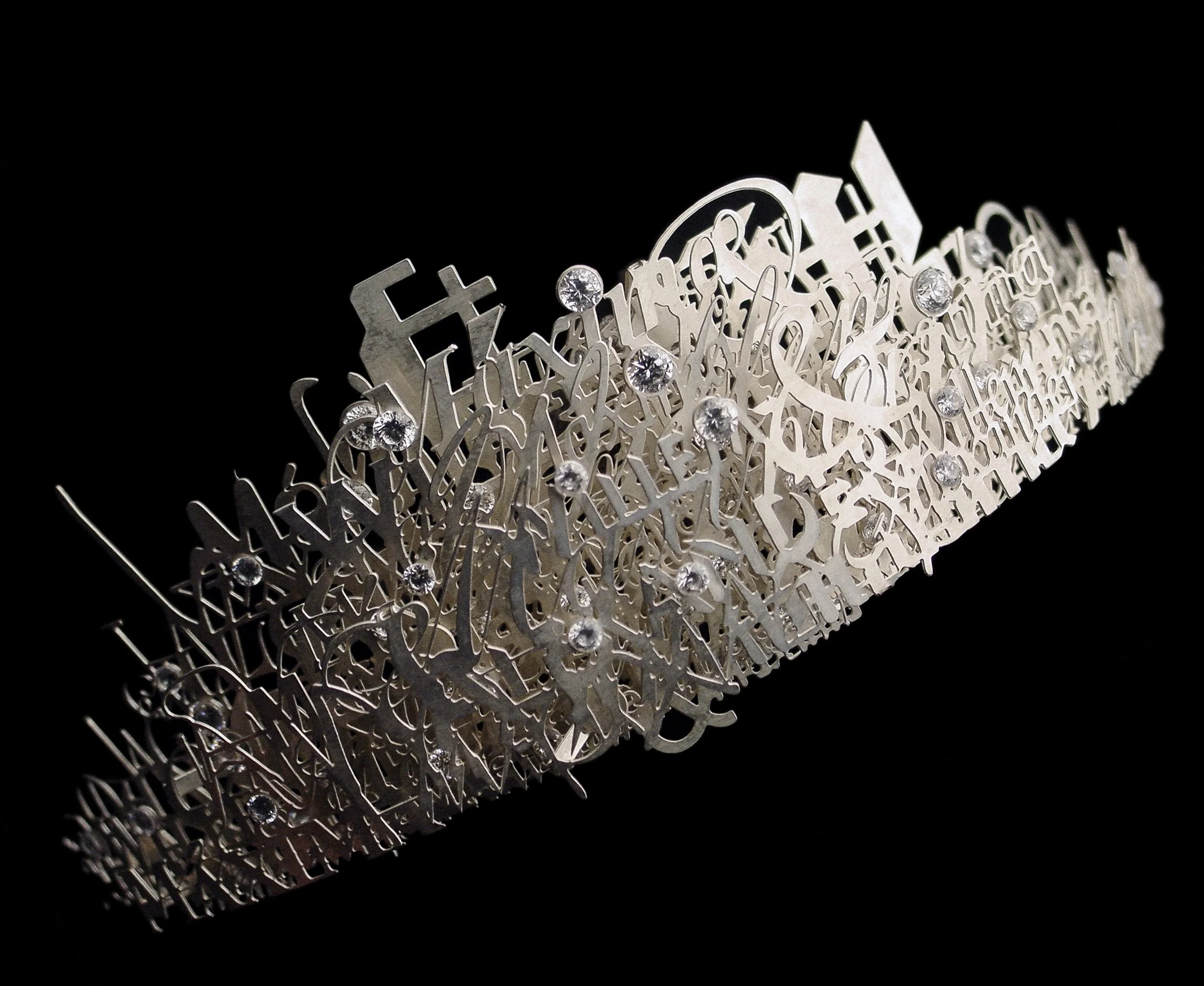 Tiara-Maxima-Main-Image-1.jpg