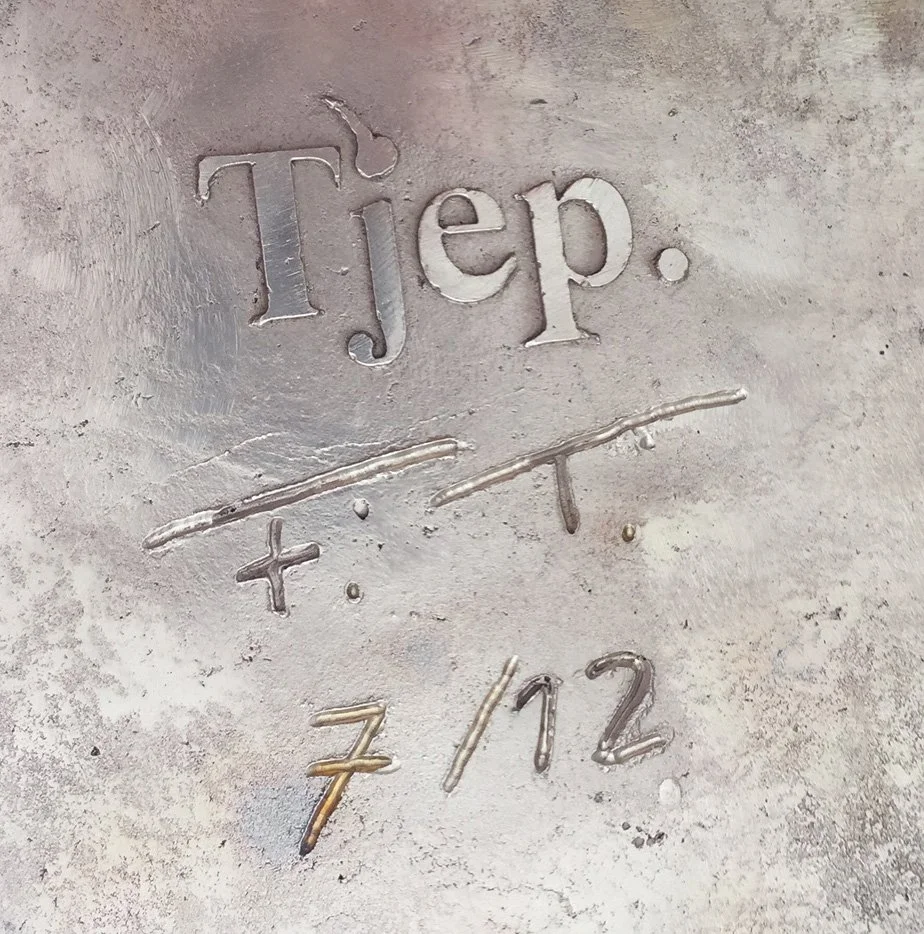 Signature-1.jpg
