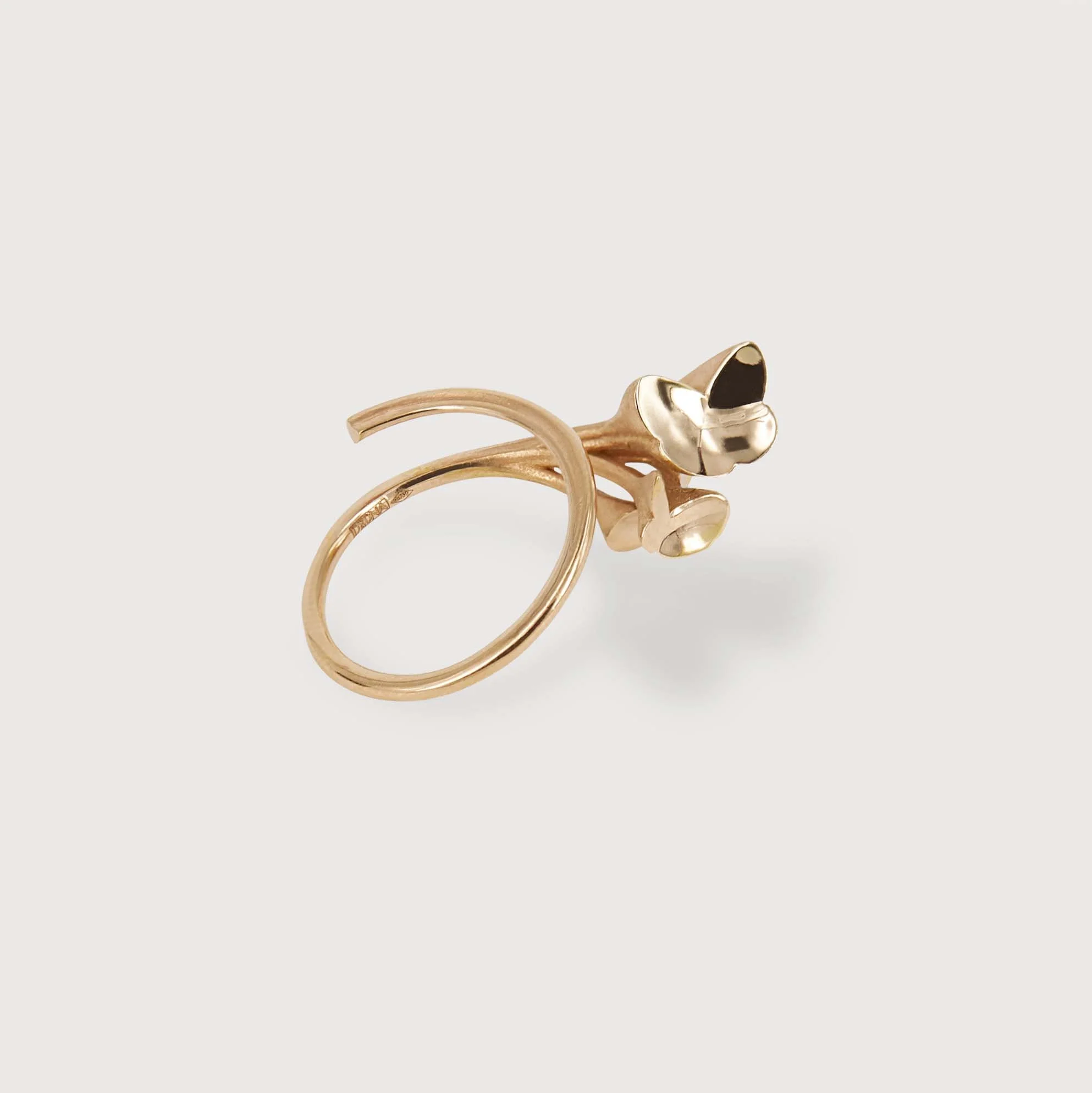 Tjep_Blossom_Ring_Regular_01.jpg