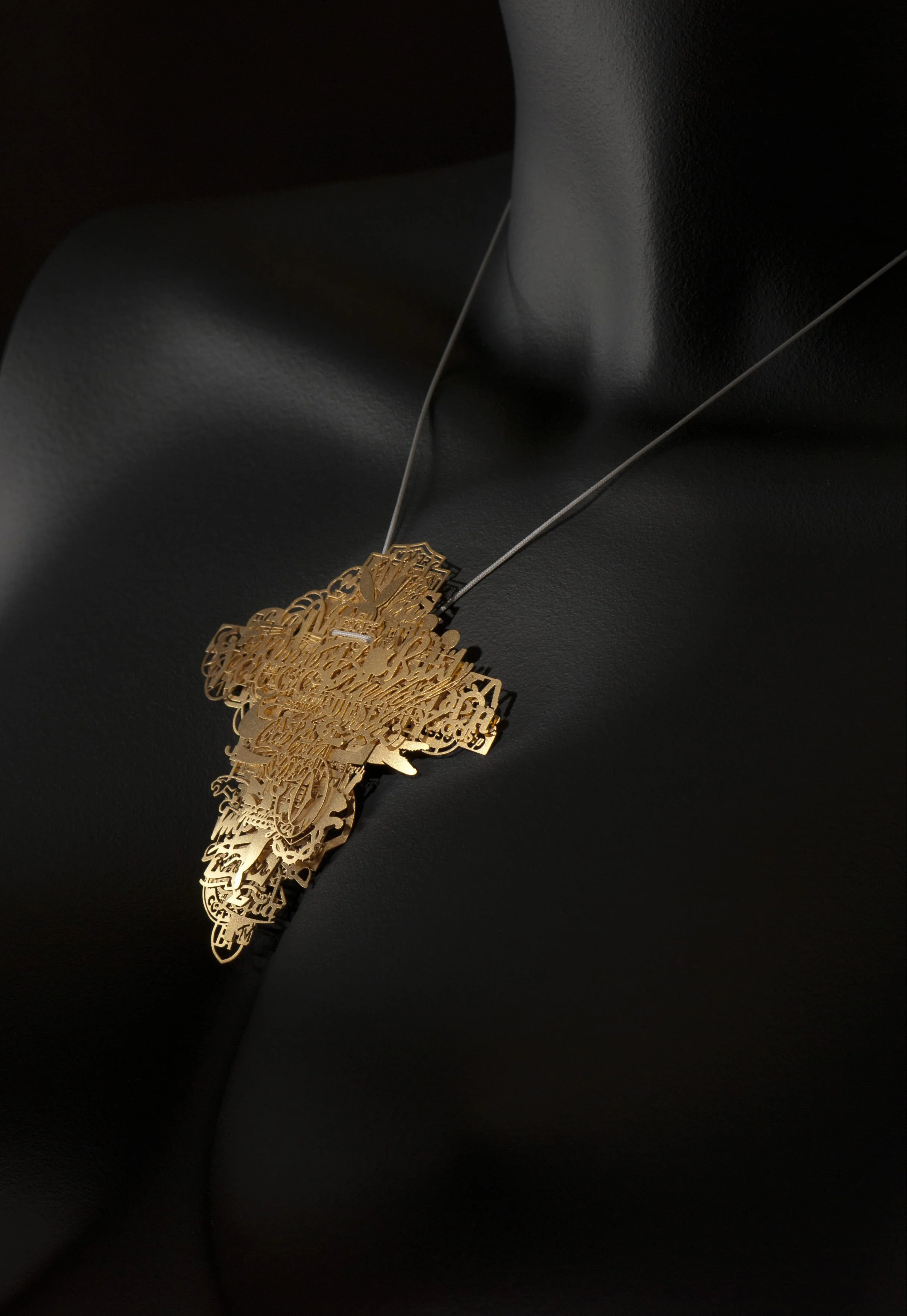 bling_bling_black-e1548148277969.jpg