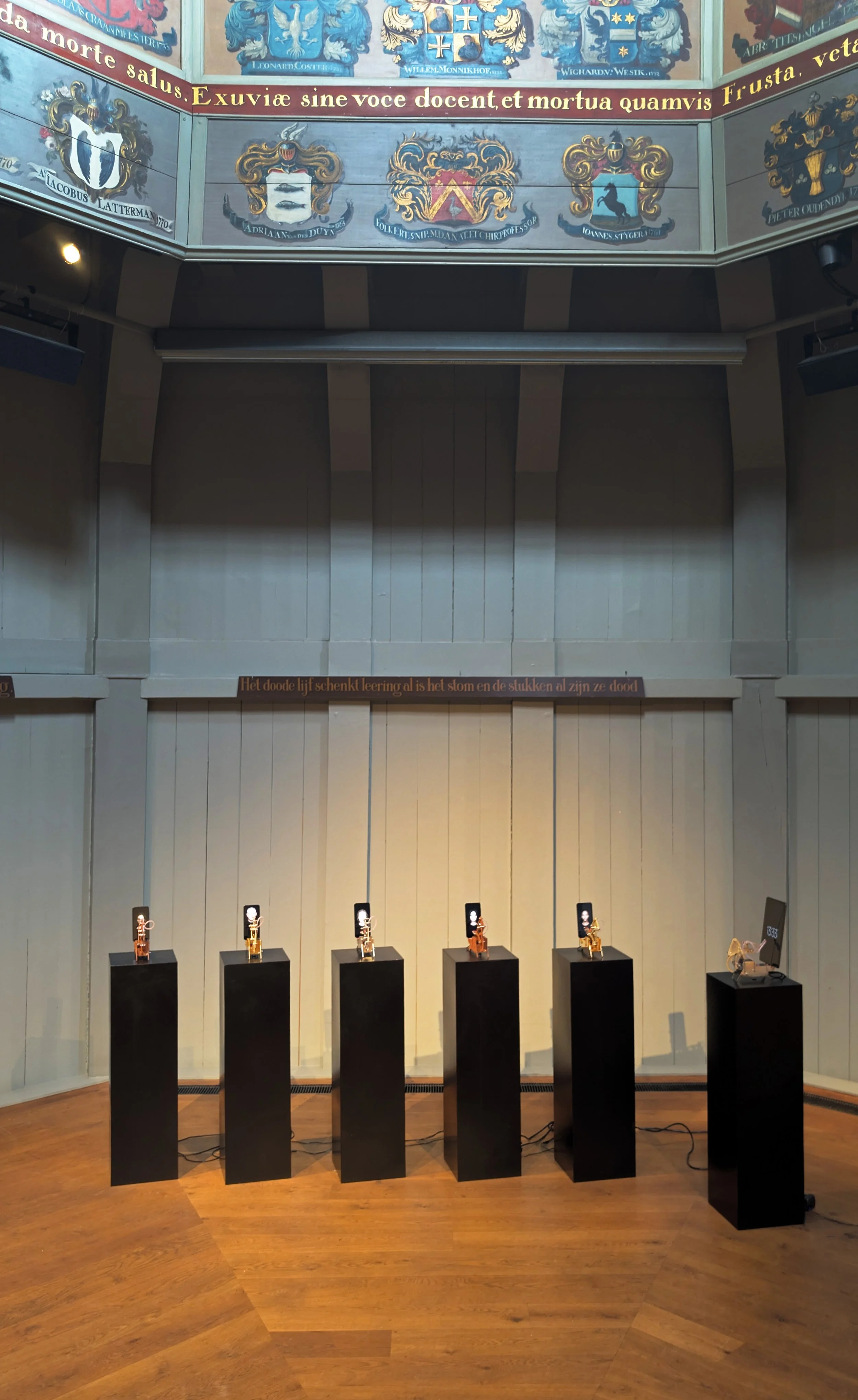 Tjep_Infinite_Scroll_De_Waag_FIVE_ROW.jpg