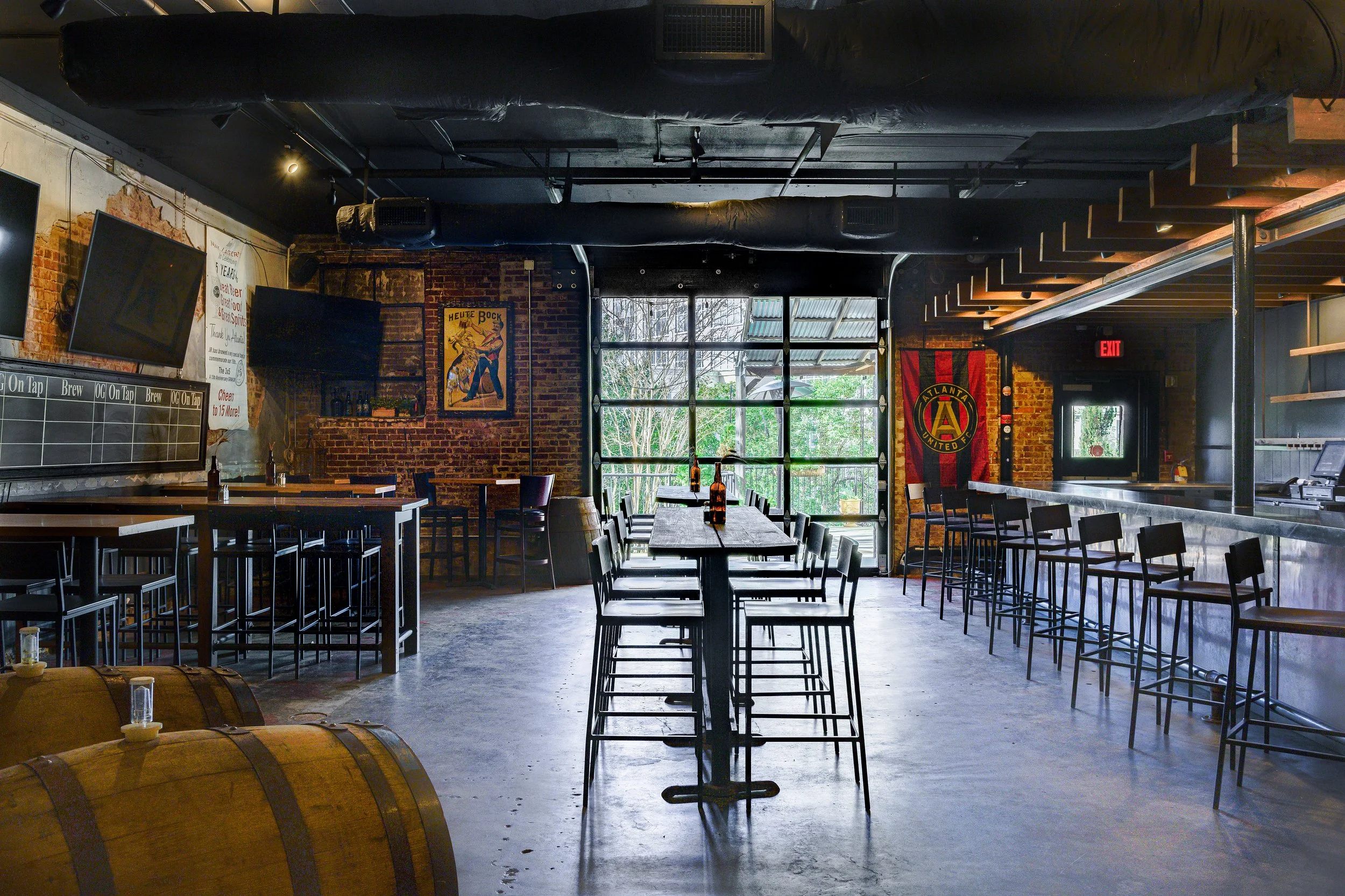 Max Lager’s Brewery Tavern