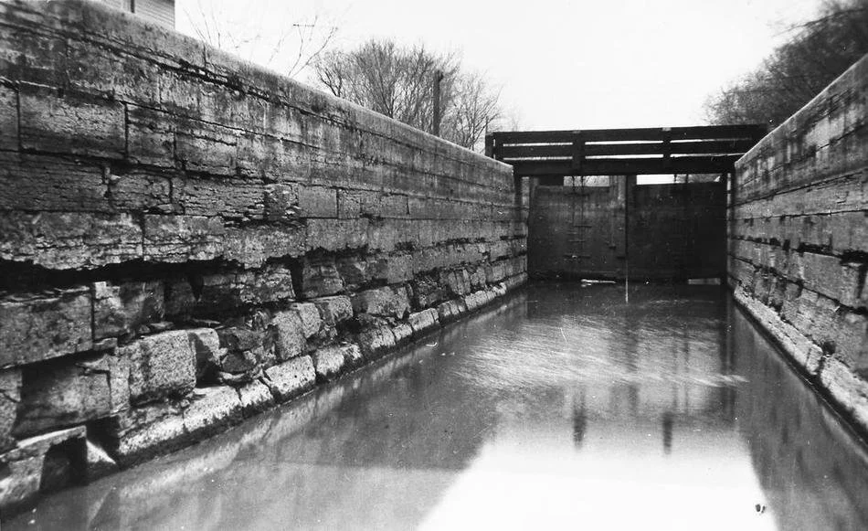 I&M Canal Lock.jpeg