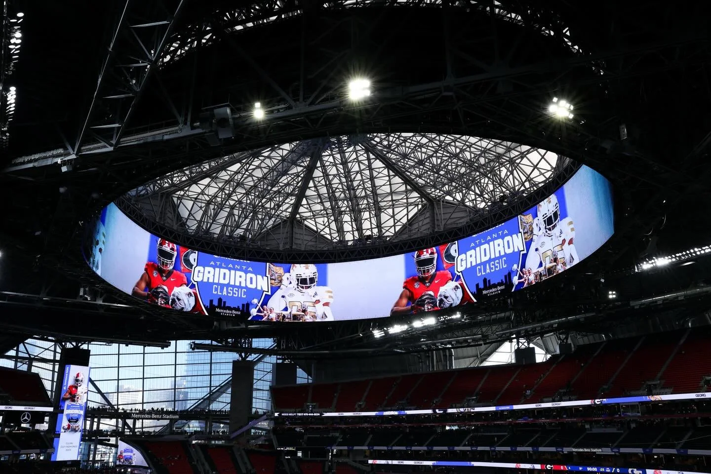 📍The Benz!

Captured November 28, 2025
(Eric Graham)