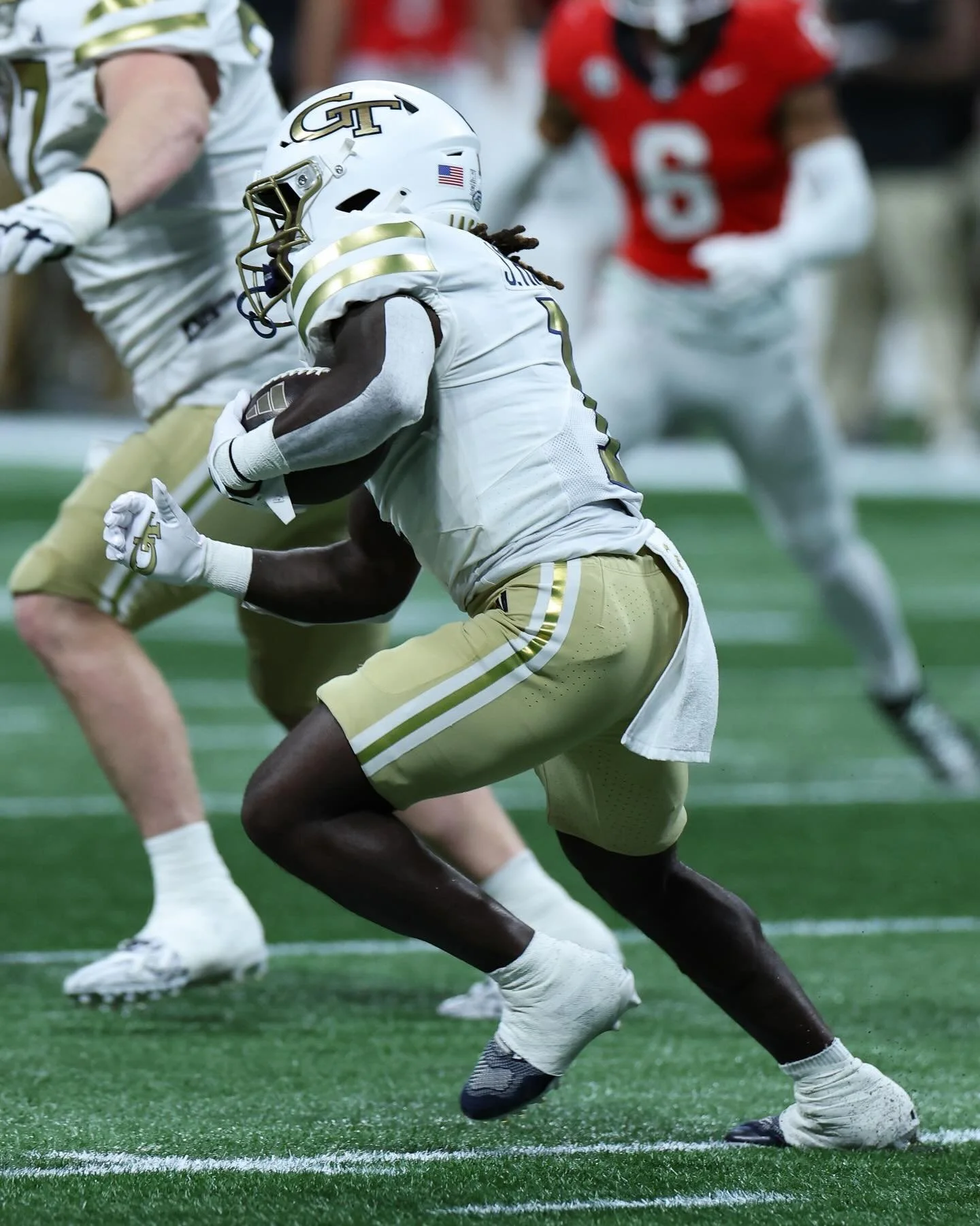 Atlanta Gridiron Classic - GT vs. UGA

Captured November 28, 2025
(Eric Graham)