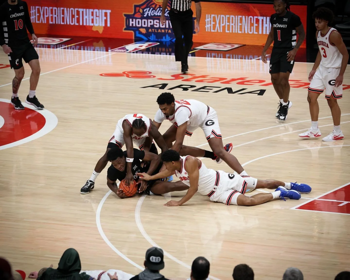 Lose ball foul on Cincinnati 

Captured December 13, 2025