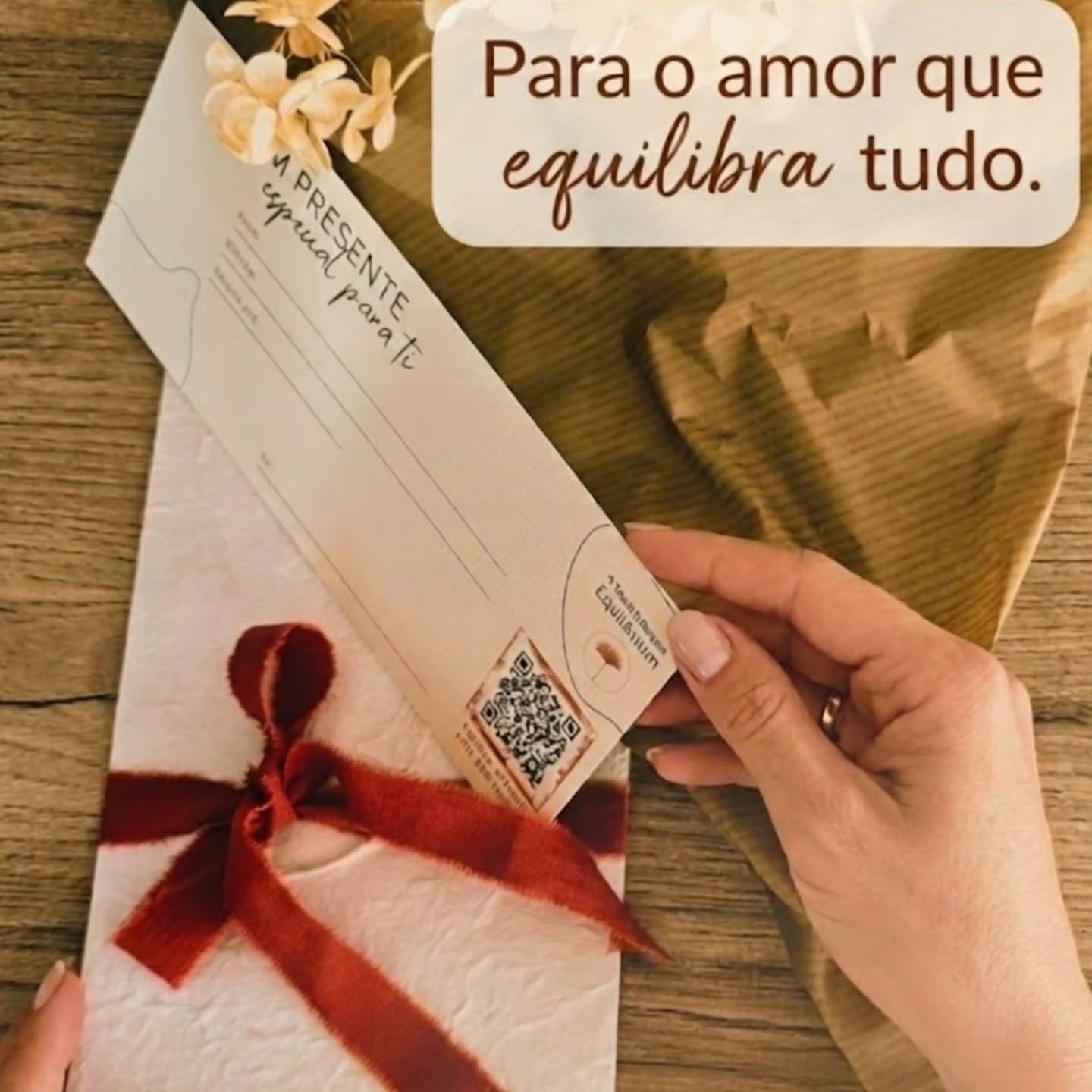 Para o amor que equilibra tudo. 🫶

M&atilde;e &eacute; o centro, &eacute; o eixo, &eacute; quem mant&eacute;m tudo no lugar. Mas at&eacute; o cora&ccedil;&atilde;o mais forte precisa de uma pausa para se recarregar.

O nosso Voucher de Dia das M&ati