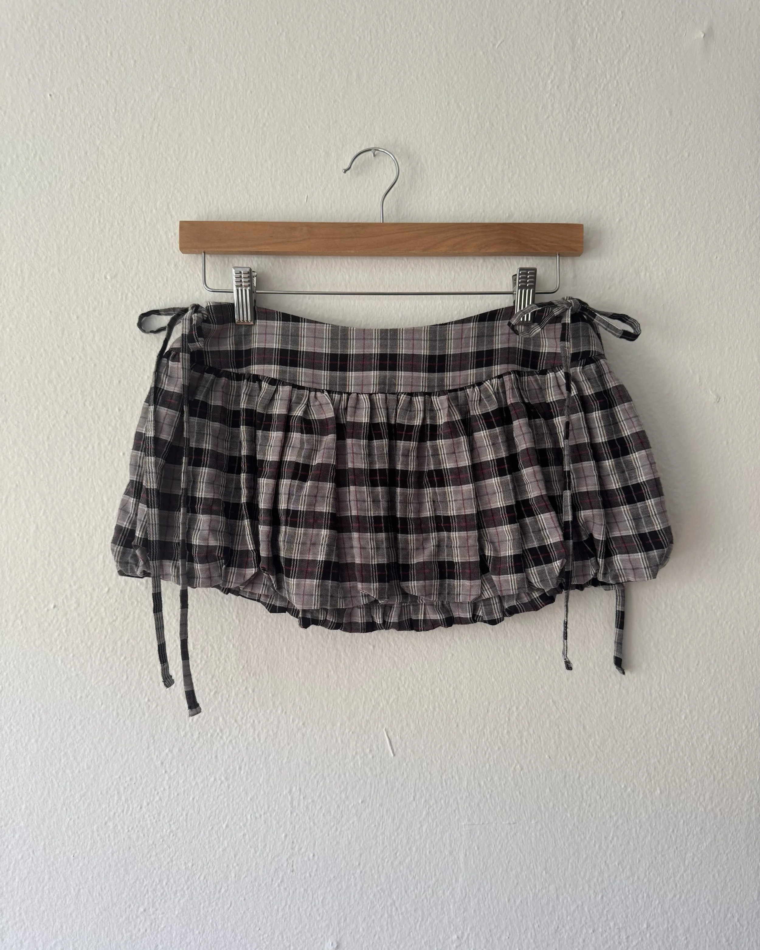 miniskirt3.jpg