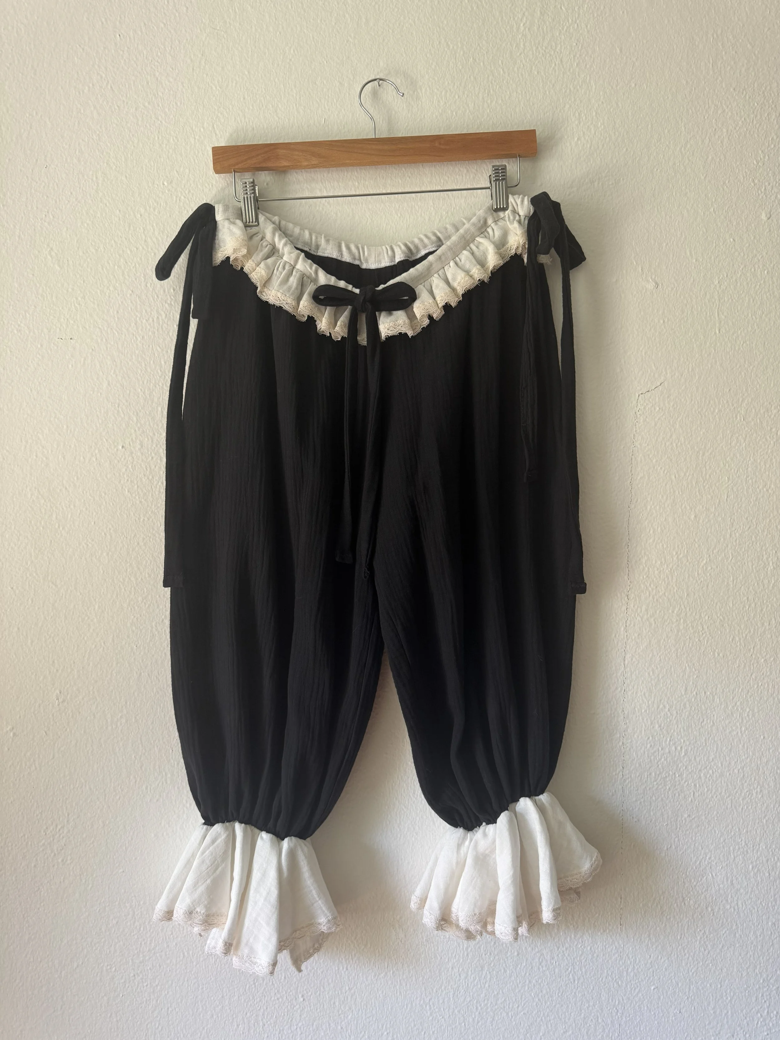 bloomers.jpg