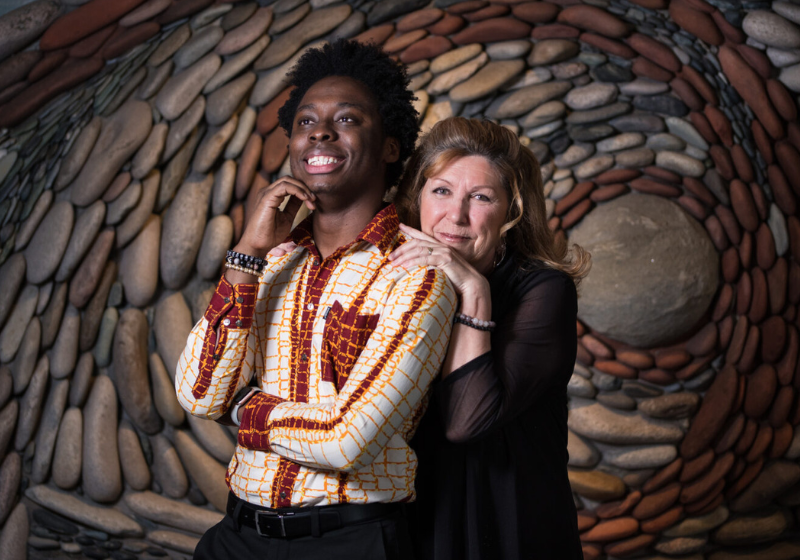 A Night of Soul and Spectacle with "Just the 2 of Us"