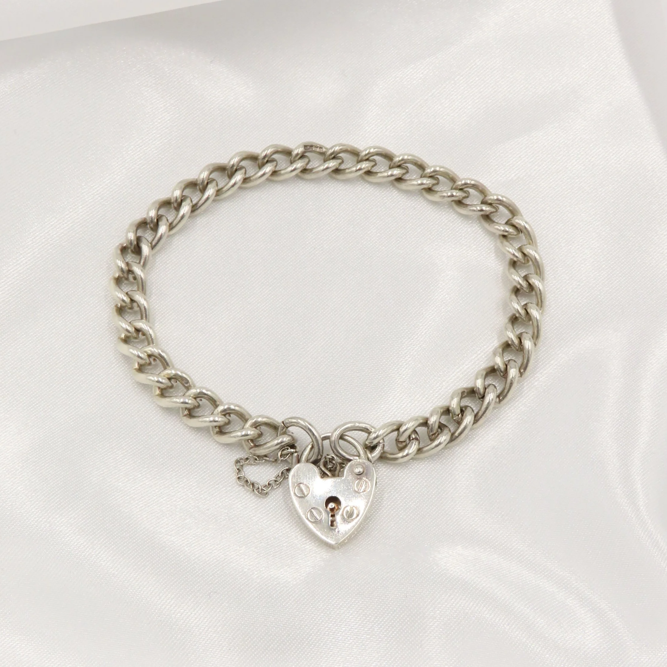 Vintage 1979 Sterling Silver Heart Padlock Bracelet