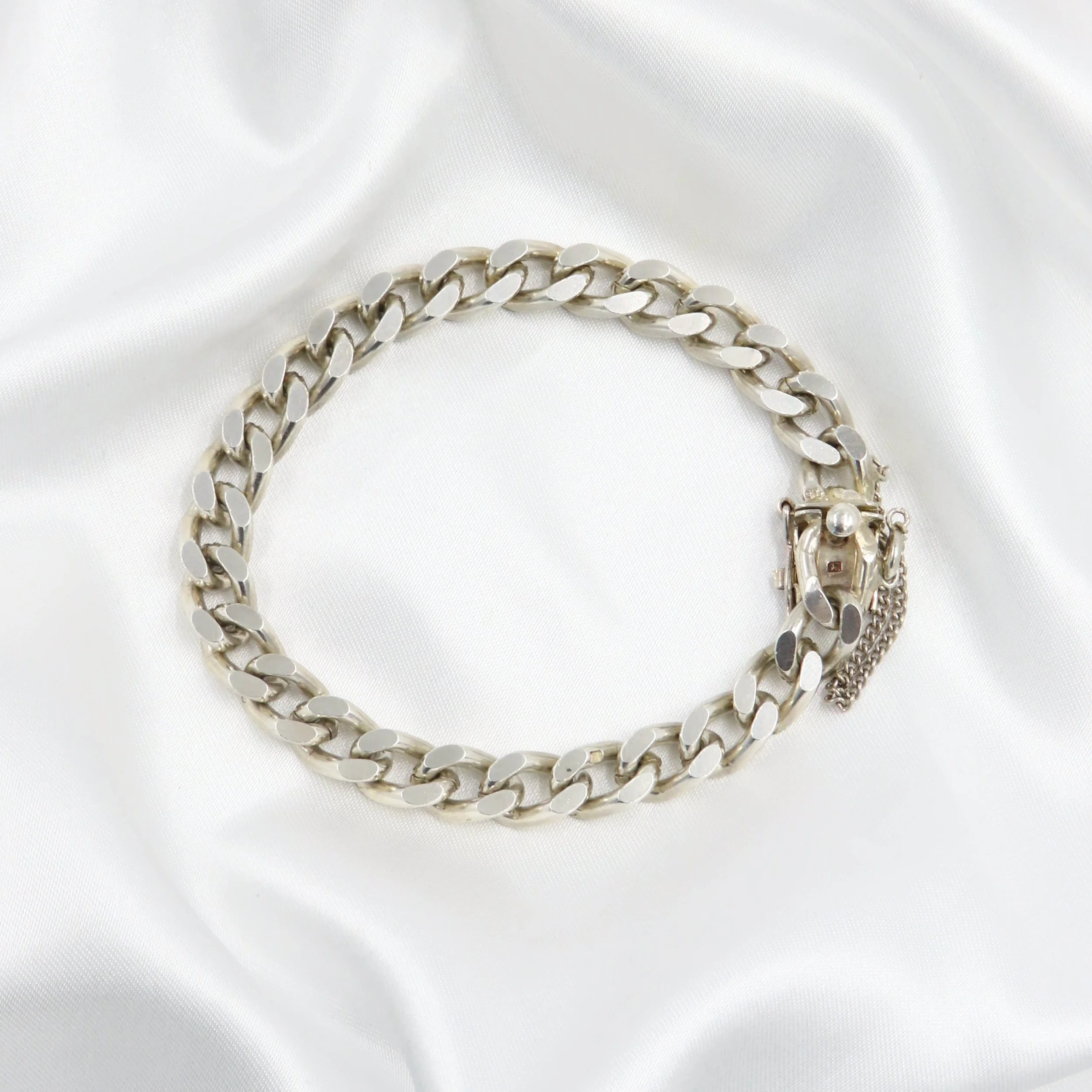 Vintage 1977 Sterling Silver Curb Chain Bracelet