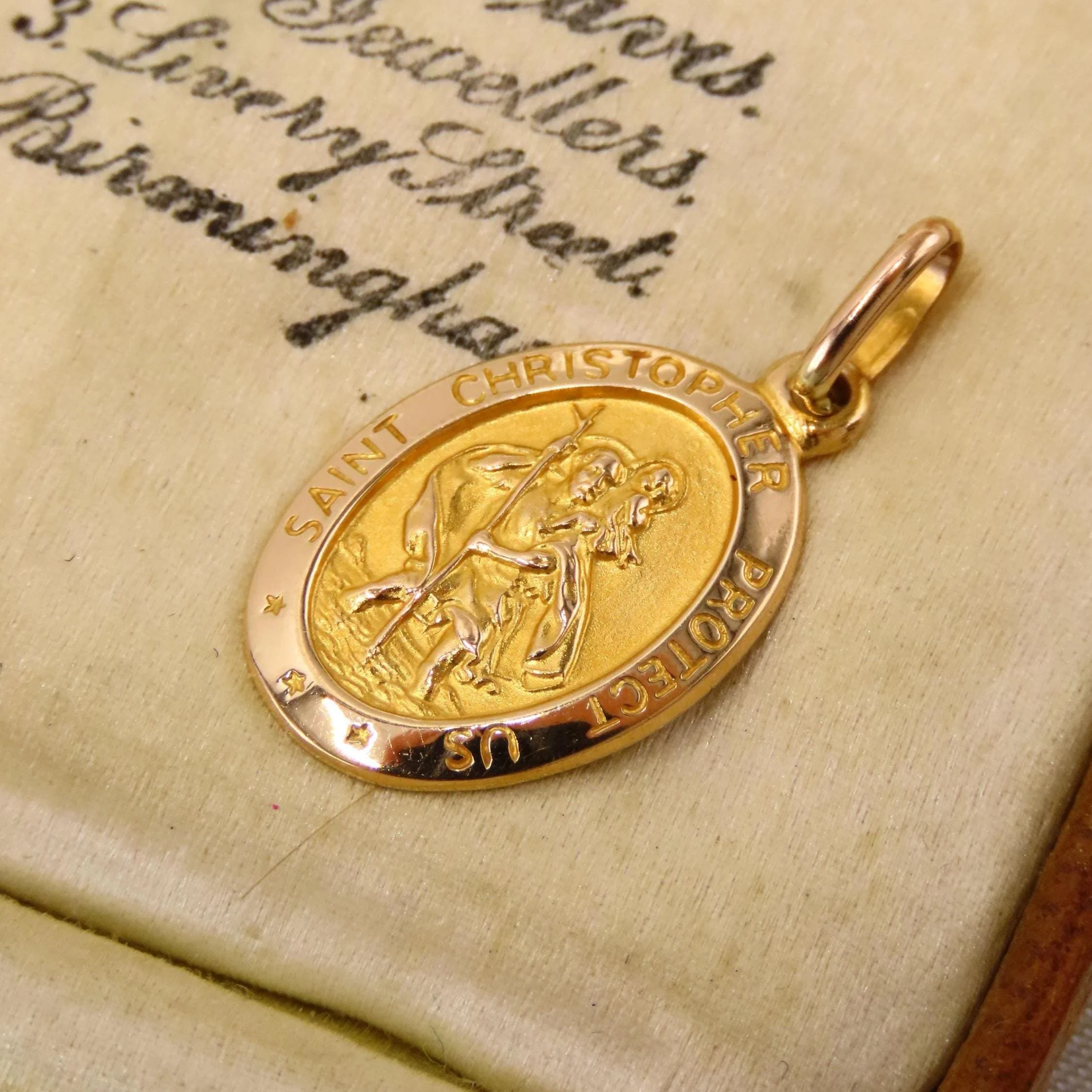 9ct Gold Unoaerre St Christopher 'Protect Us' Pendant