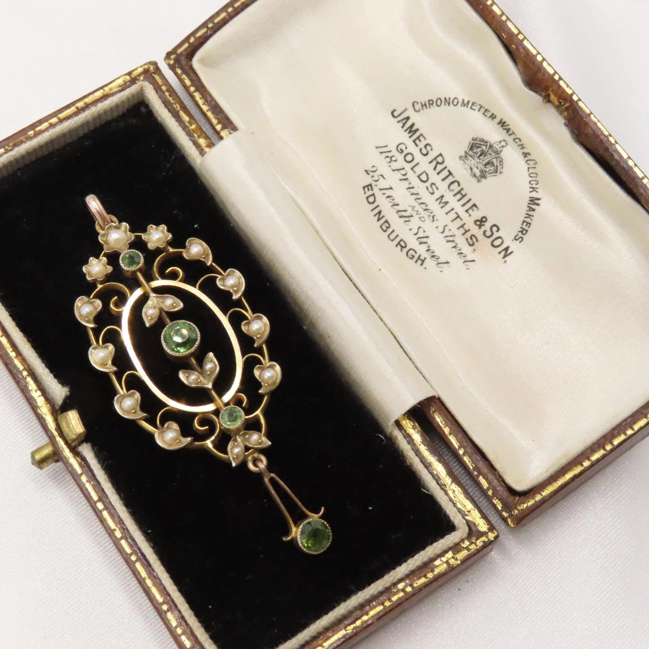 Antique Edwardian 9ct Gold Peridot and Seed Pearl Lavalier Pendant