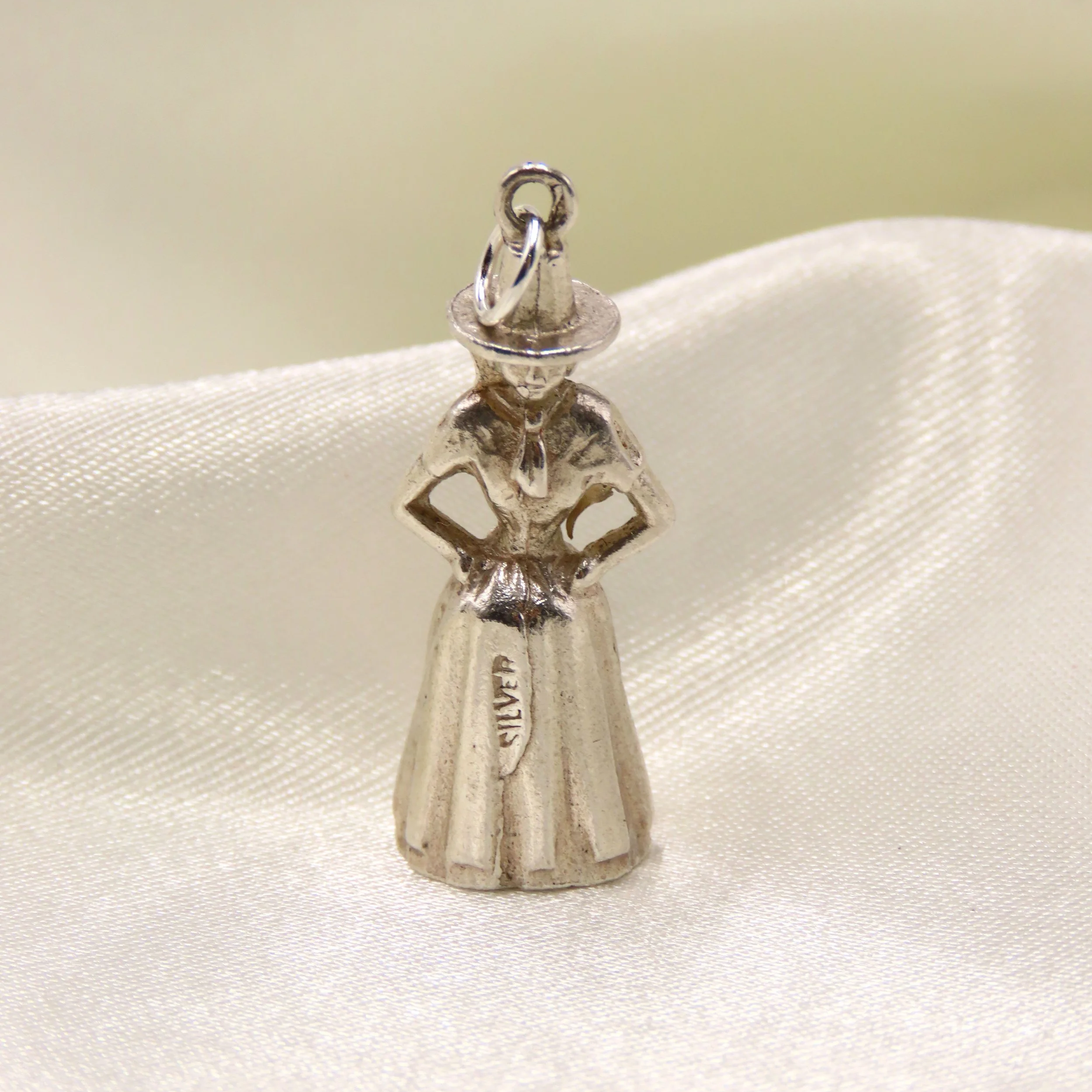 Silver Welsh Lady Charm