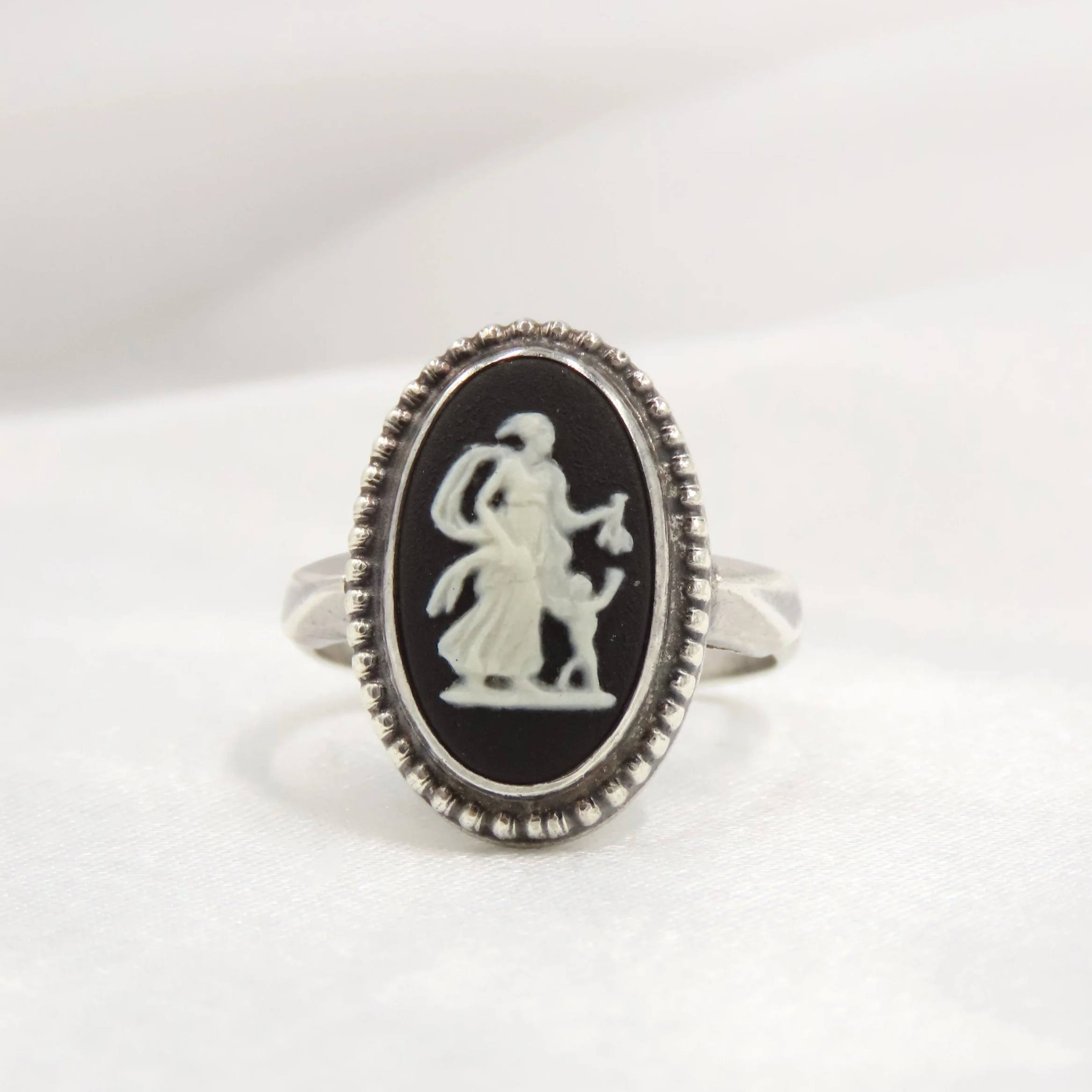 Vintage 1976 Sterling Silver Black Wedgwood Jasperware Ring, Size L