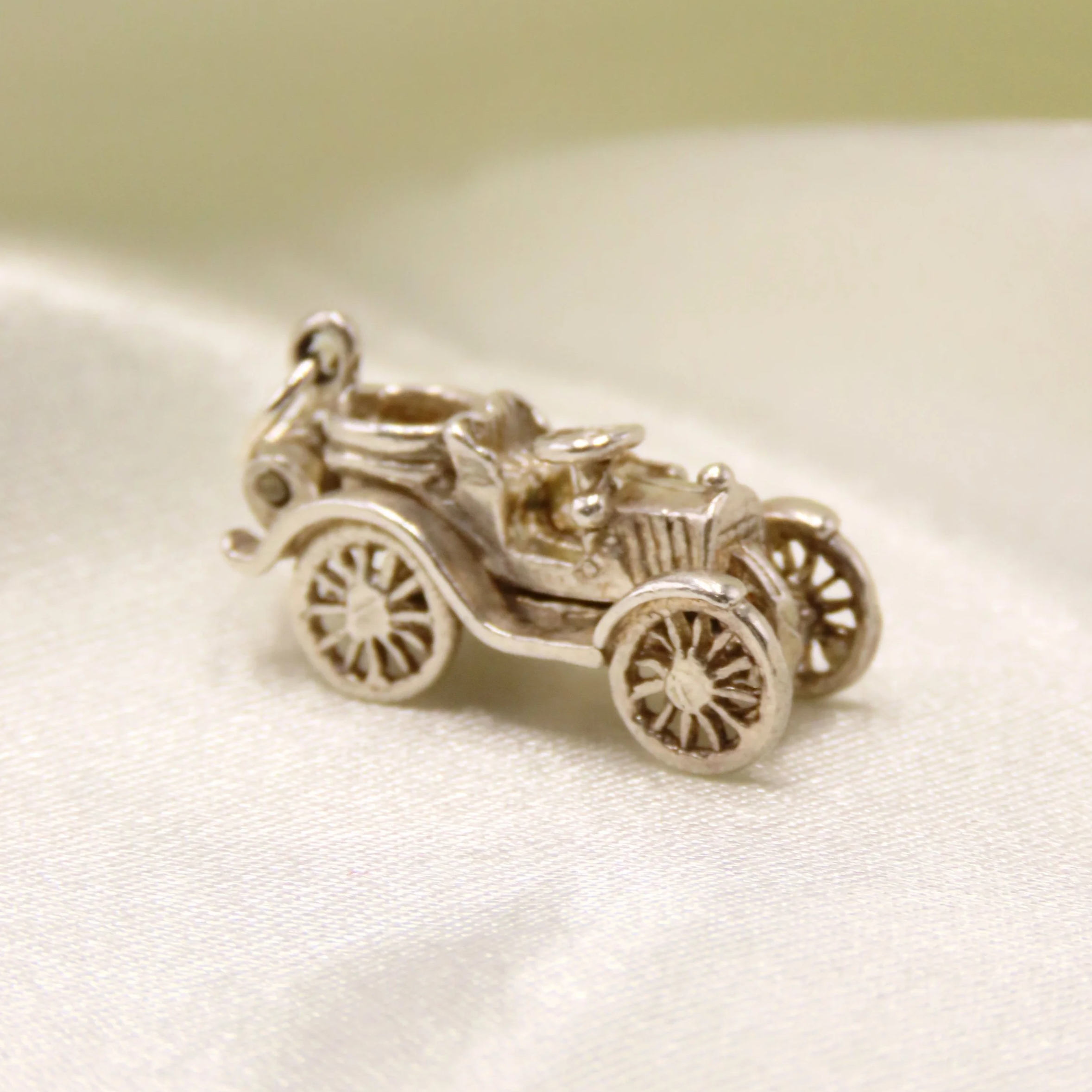 Silver Opening Old Car Charm