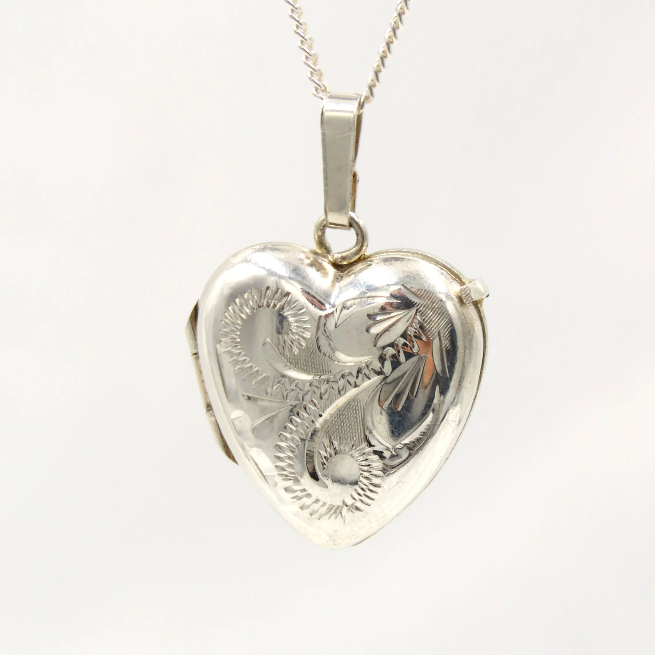 Vintage Sterling Silver Engraved Heart Locket Pendant