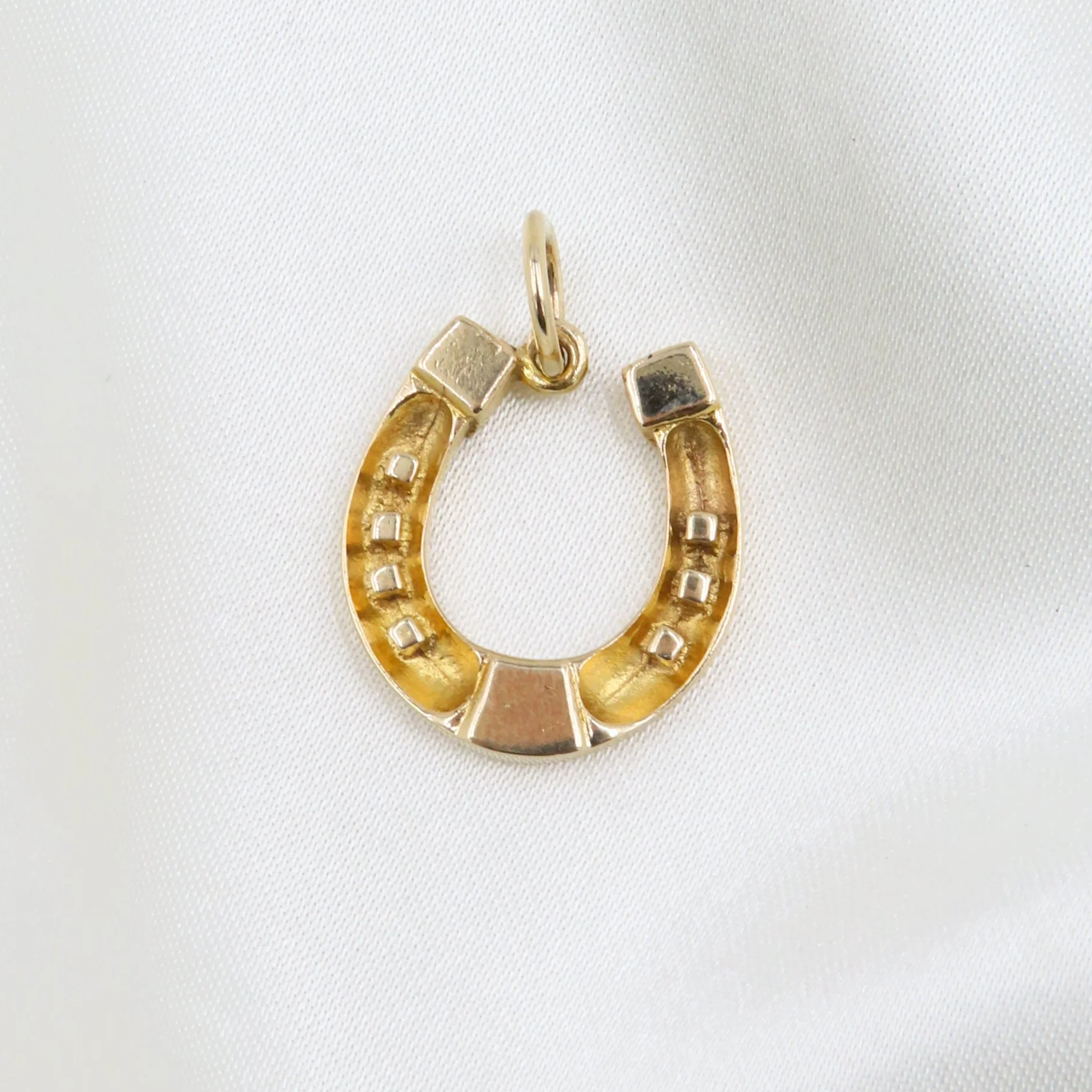 Vintage 1970 9ct Gold Horseshoe Charm