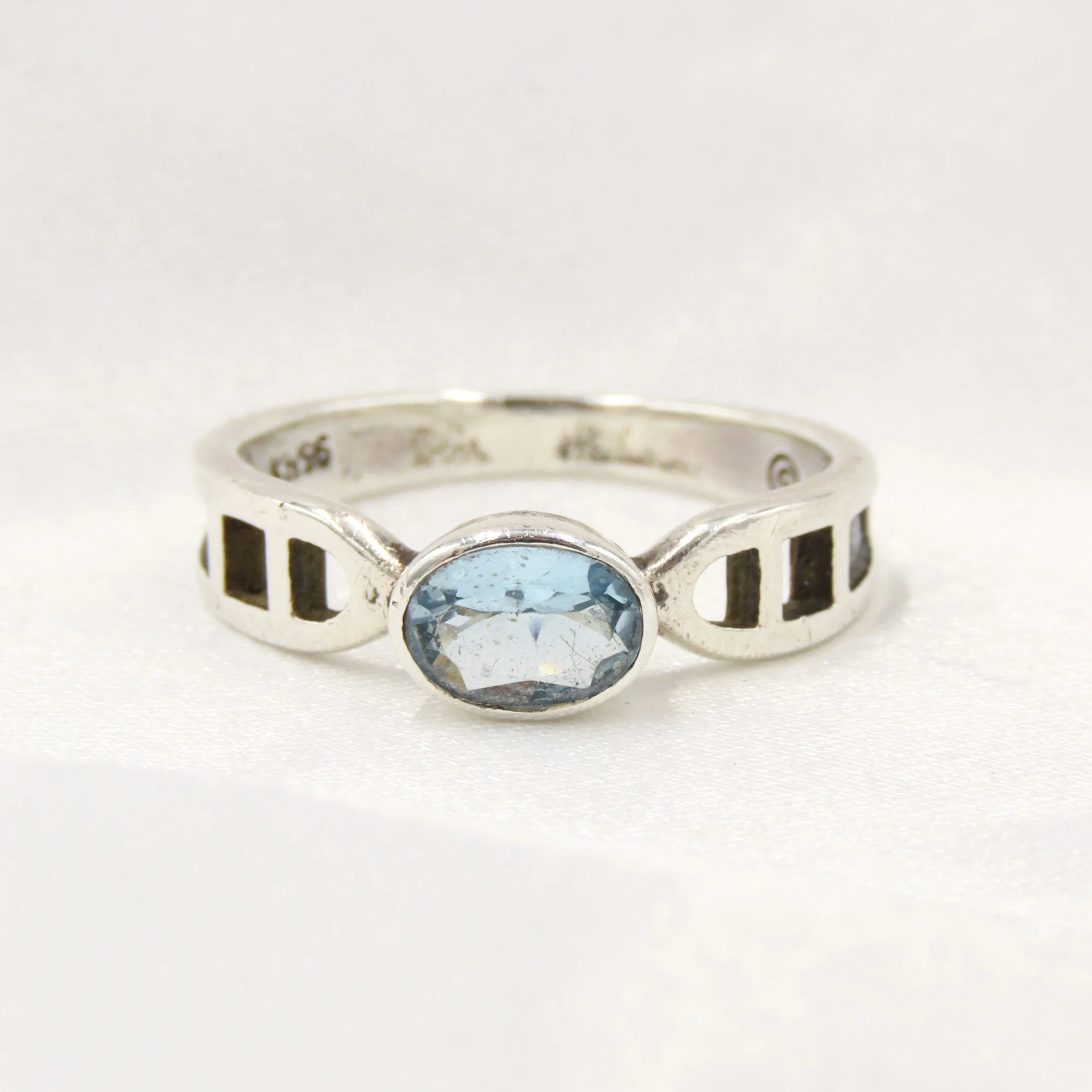 Pre-loved Sterling Silver Blue Topaz East-West Bezel Set Ring, Size P