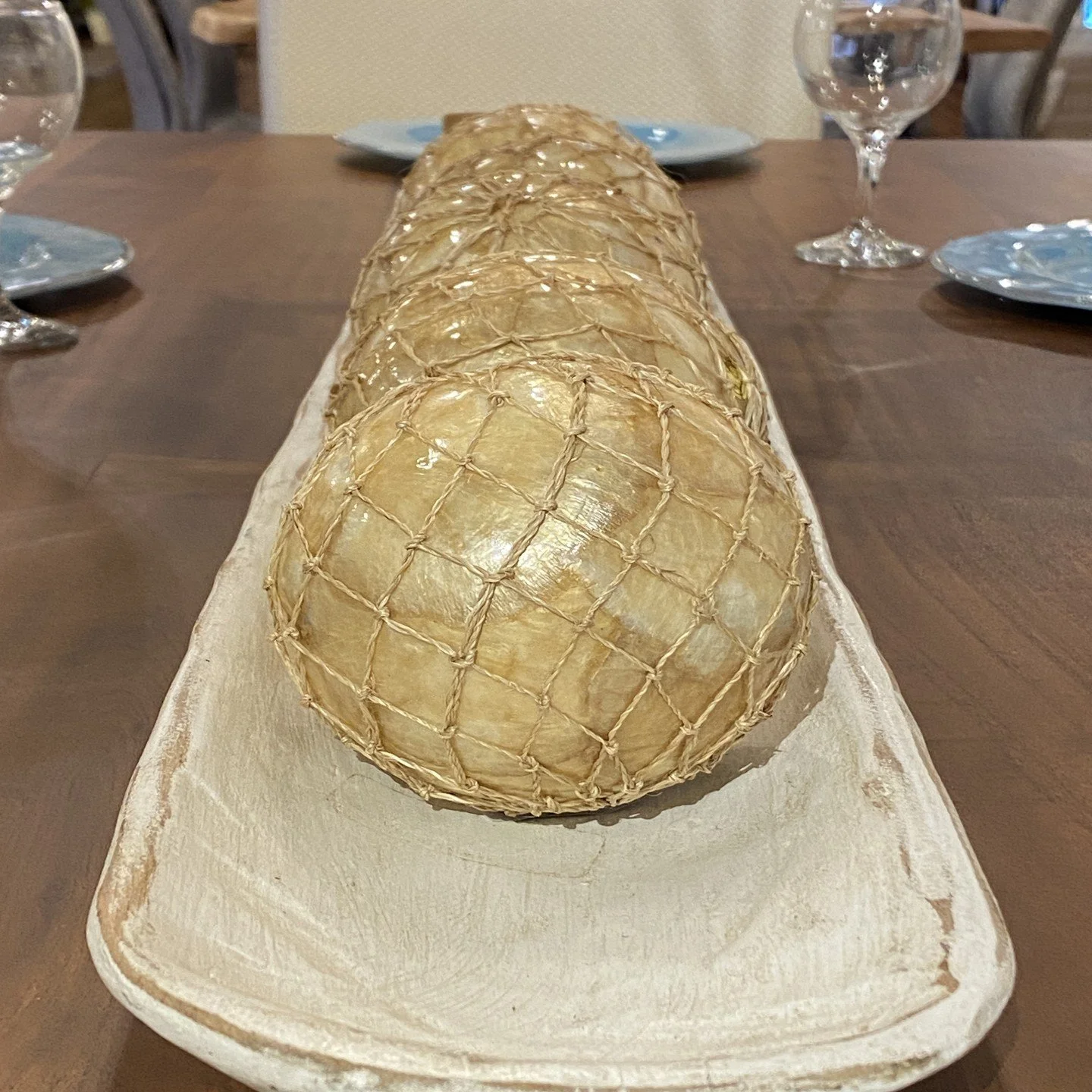𝐍𝐞𝐭 𝐚 𝐂𝐨𝐚𝐬𝐭𝐚𝐥 𝐋𝐨𝐨𝐤⁠
Why settle for ordinary when your table can shine with coastal style? These net-wrapped shell spheres bring texture, warmth, and just the right touch of seaside charm.⁠
⁠
📍 Old Charleston Trading Company | Serving 