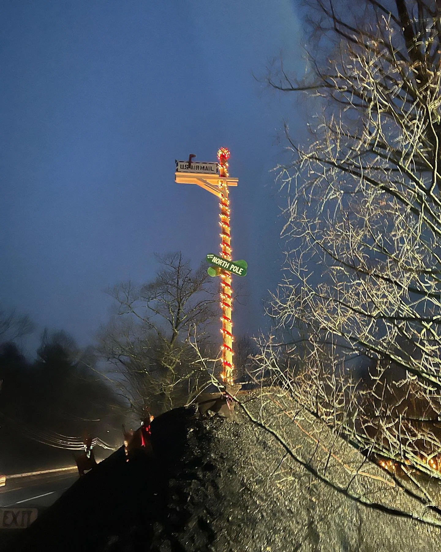 We received final confirmation that all letters were successfully received at the North Pole 📝 ✅ 

Spreading holiday cheer to all!
 
Merry Christmas from Gossett&rsquo;s 🎄❤️