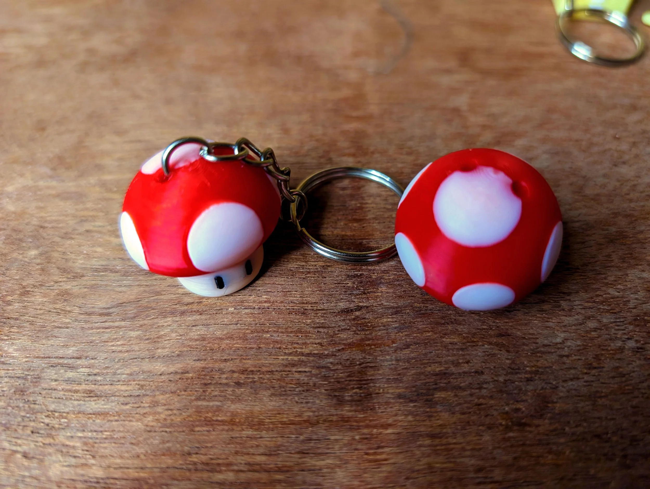 PORTE CLE - CHAMPIGNON - MARIO