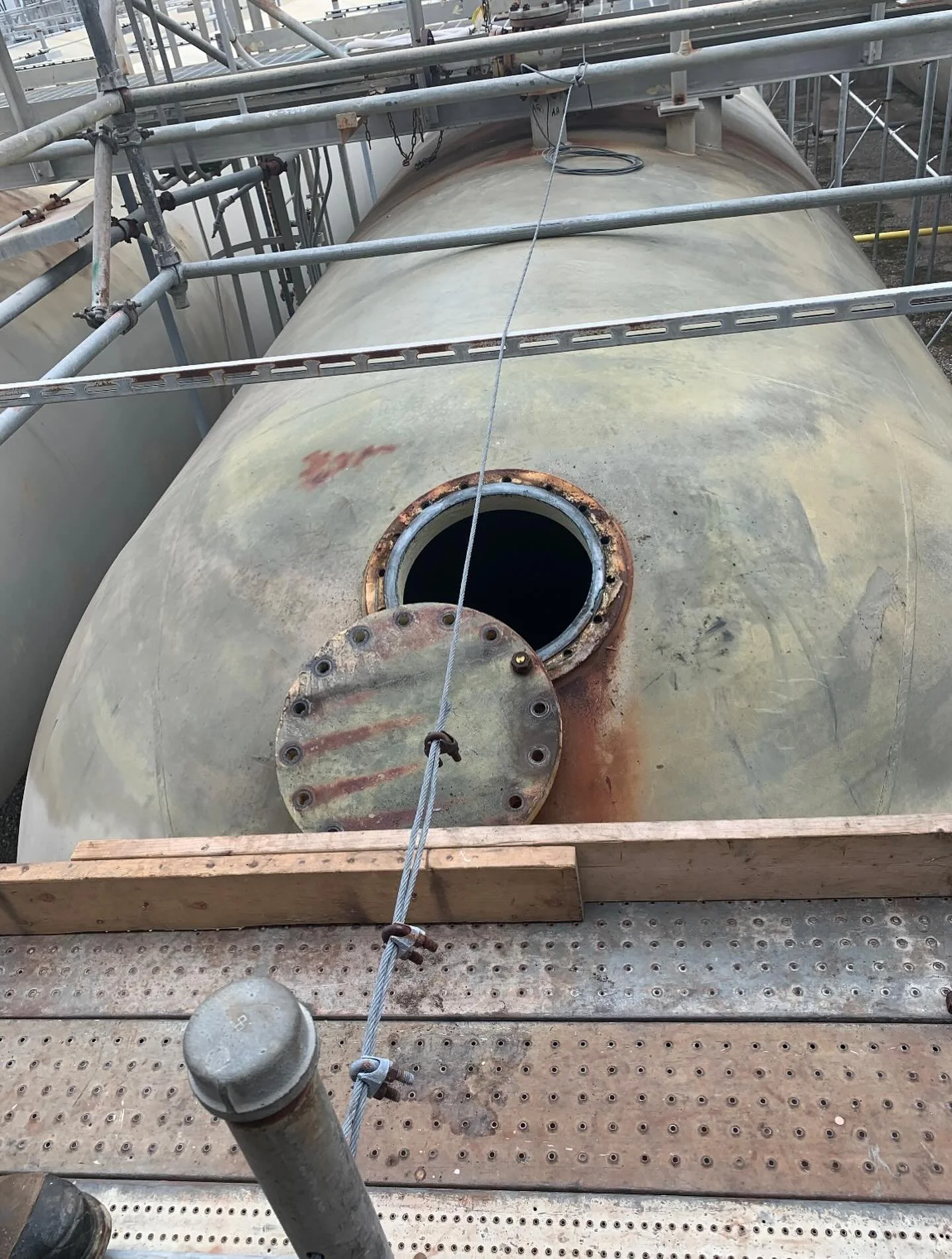 Gasket Sampling for Asbestos on Oil Tanker