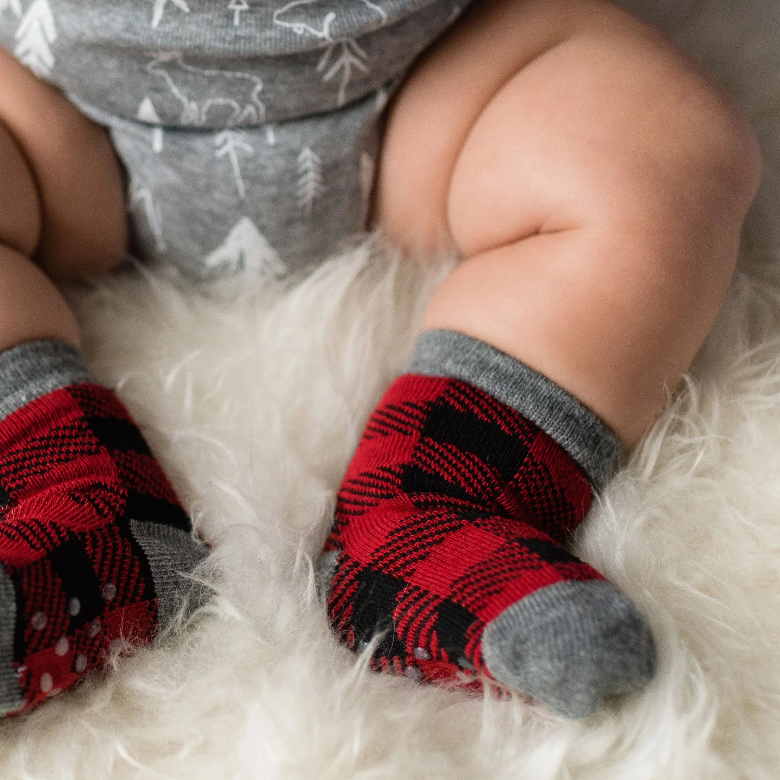 Buffalo Plaid 4 Pack Socks LF.jpg