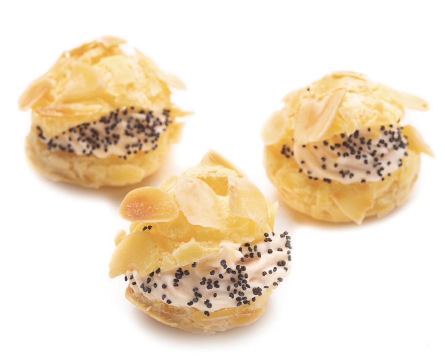 SMOKED SALMON MINI PUFF.png