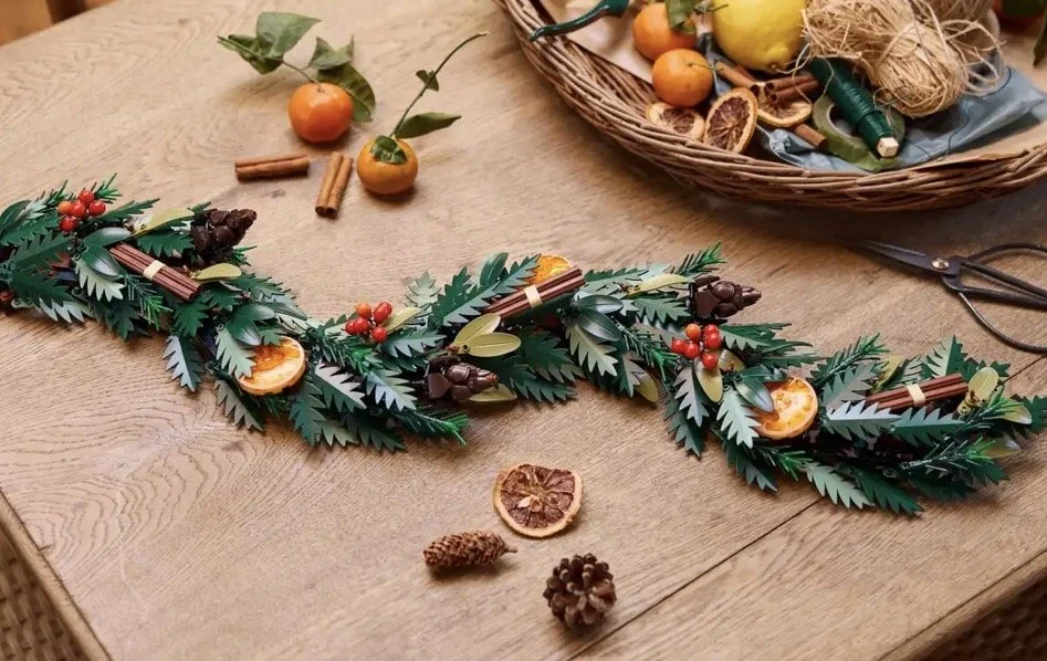 Wreath as Garland.jpeg