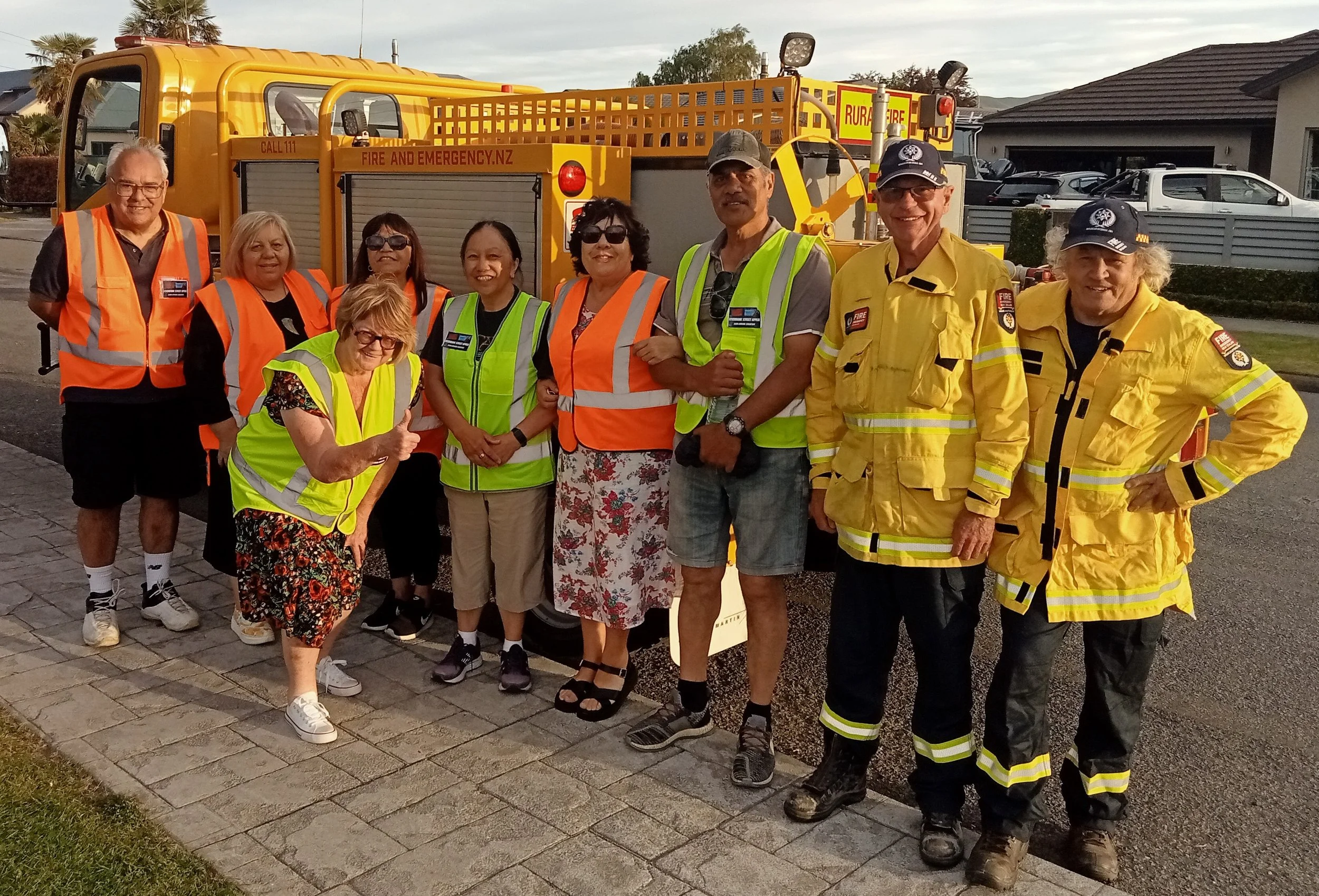 Food bank collectors 25th Nov 2024.jpg