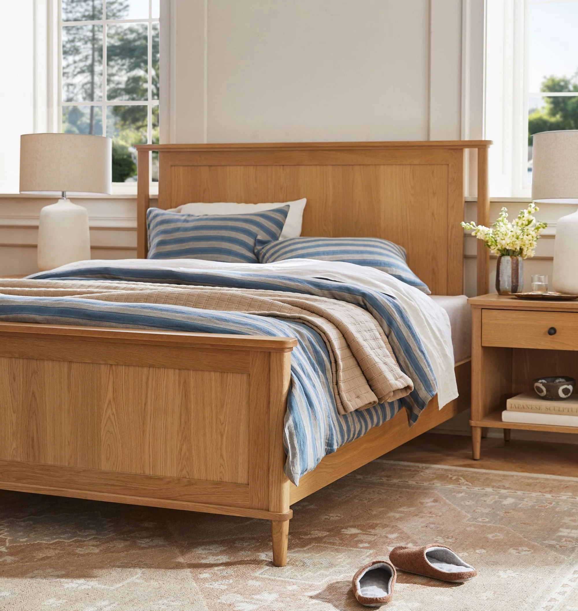 lloyd-bed-3-xl.jpg