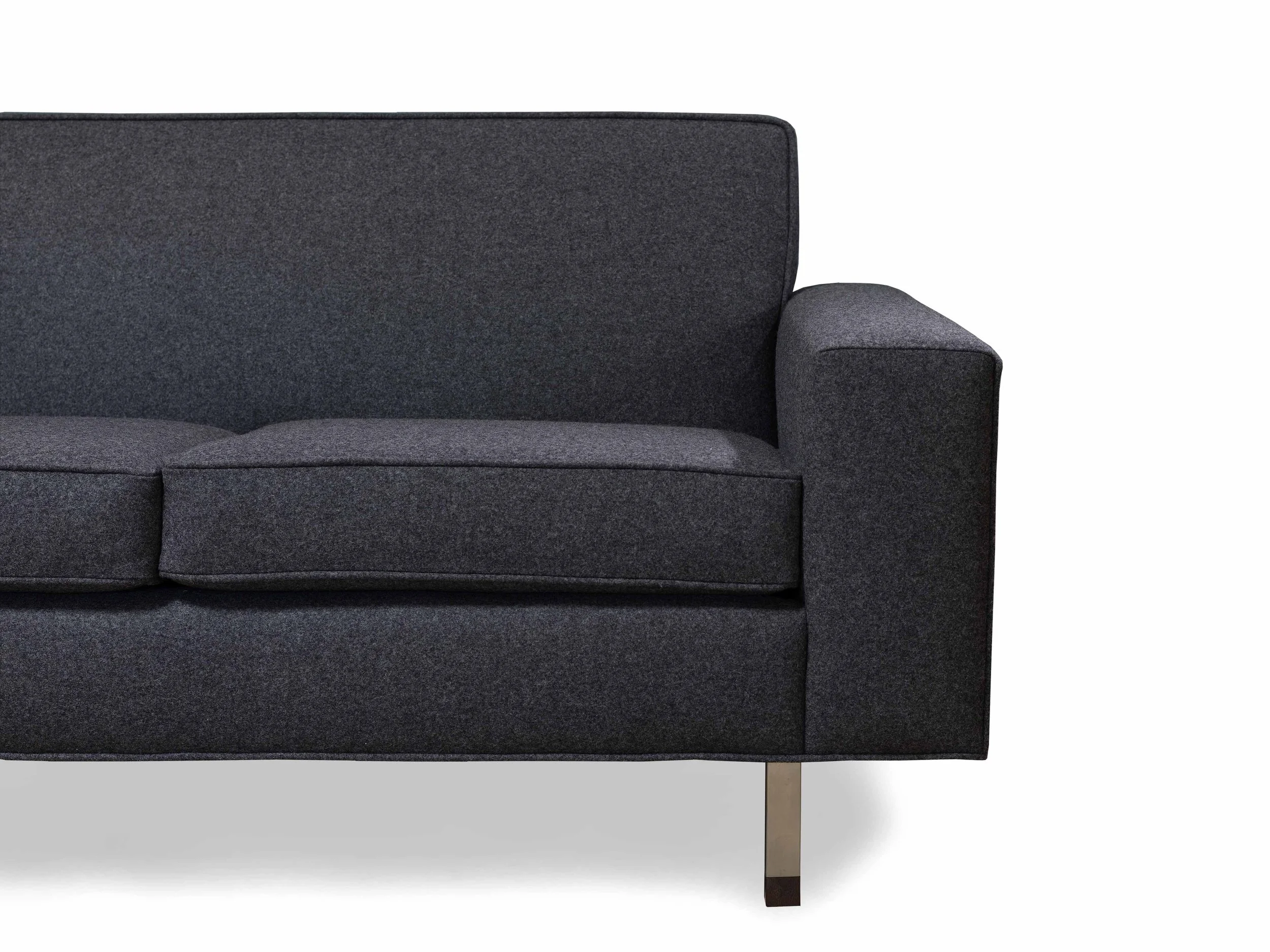 Detail_MetroSofa copy.jpg