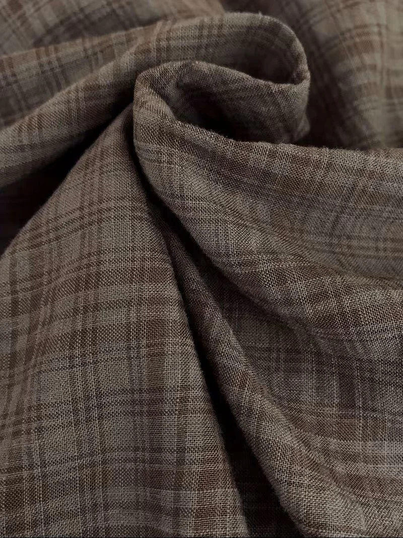 brownplaiddetail.jpg