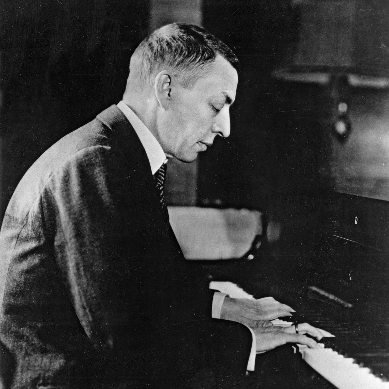 Sergey-Rachmaninoff.png