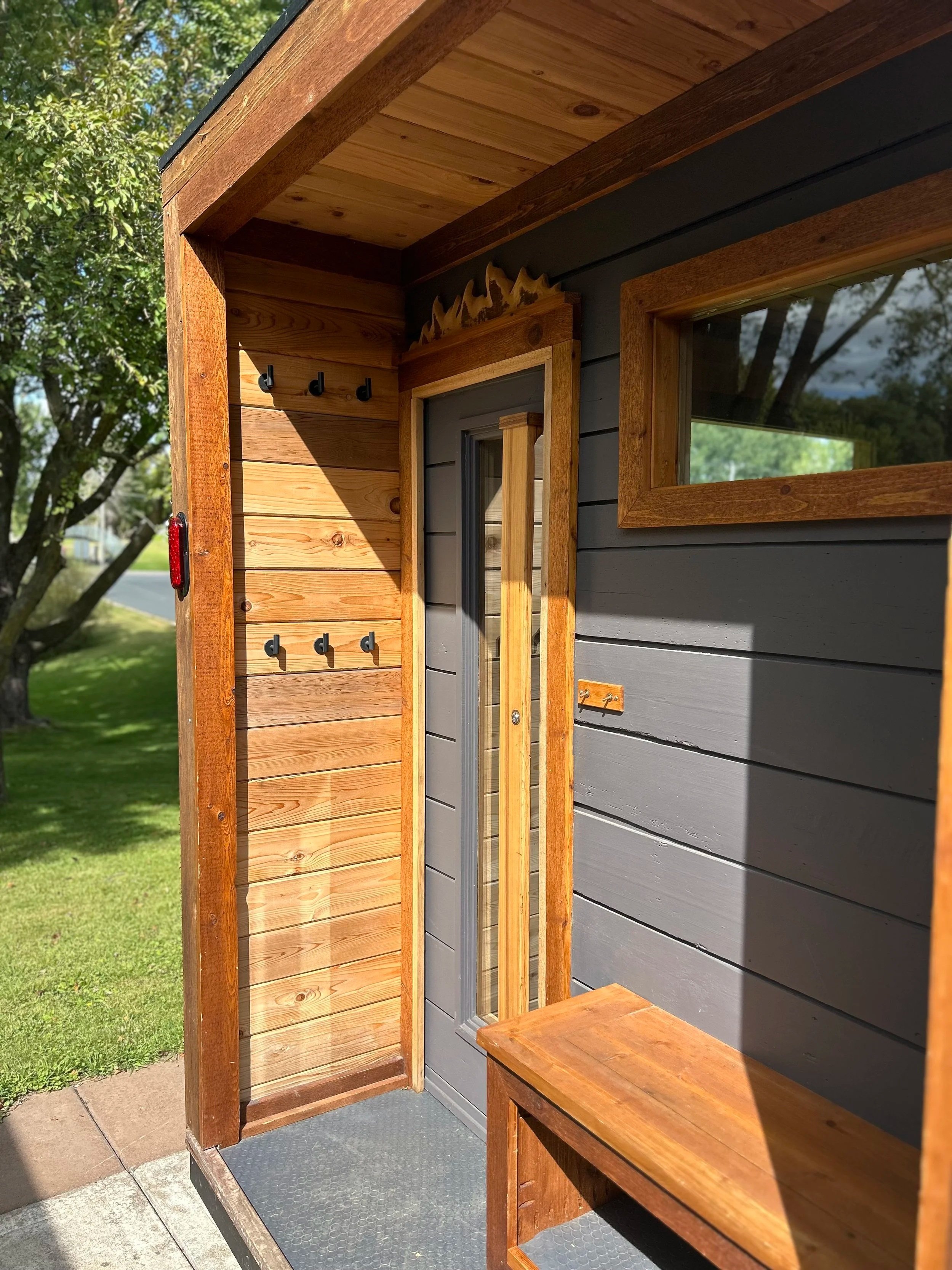 Unique details and plenty of storage