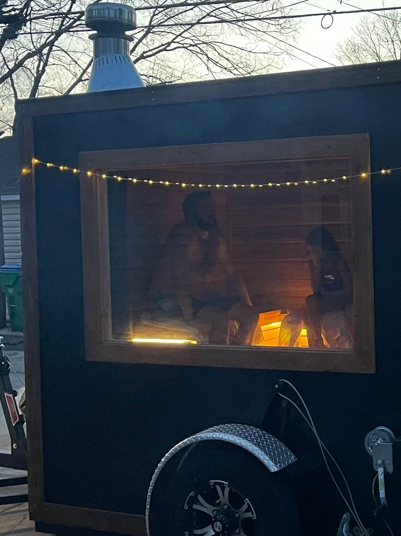 Integrated hooks for string lights
