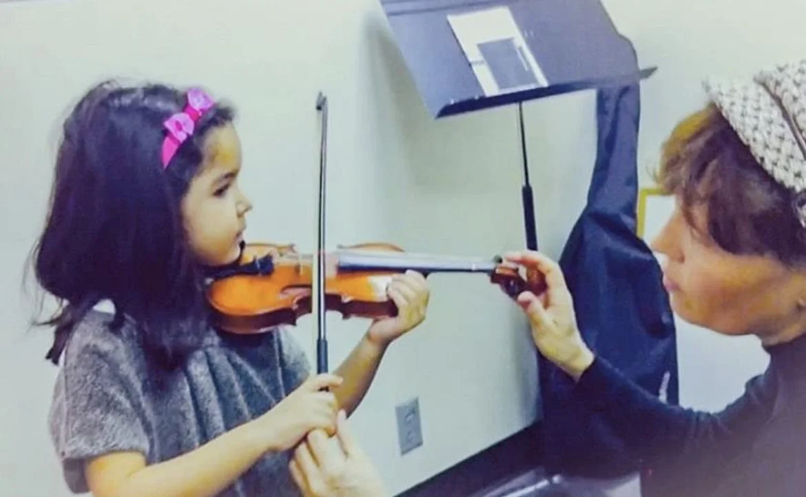 First violin lesson with Lynelle Smith, Opus 118 Harlem School of Music | 2010