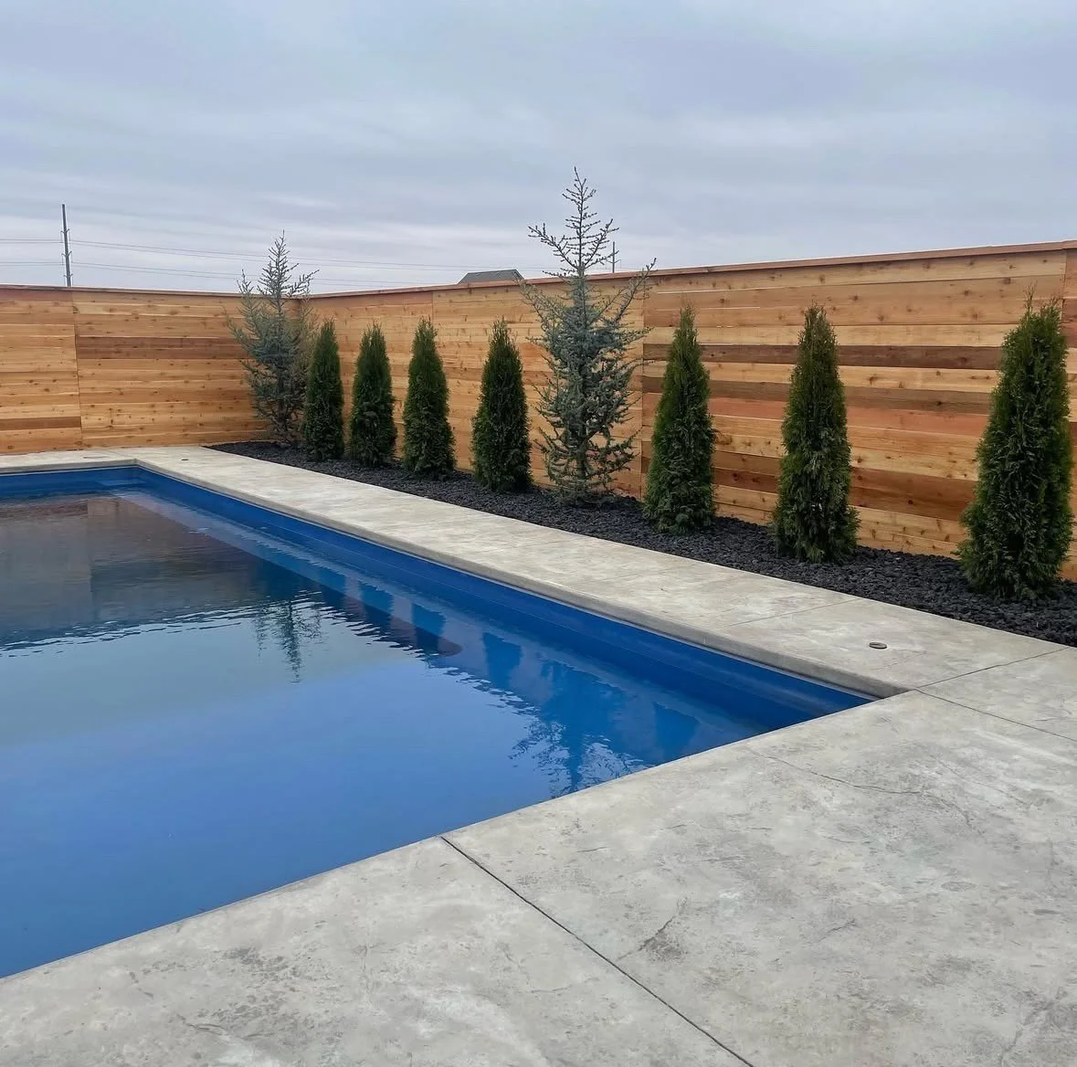 pool.jpg