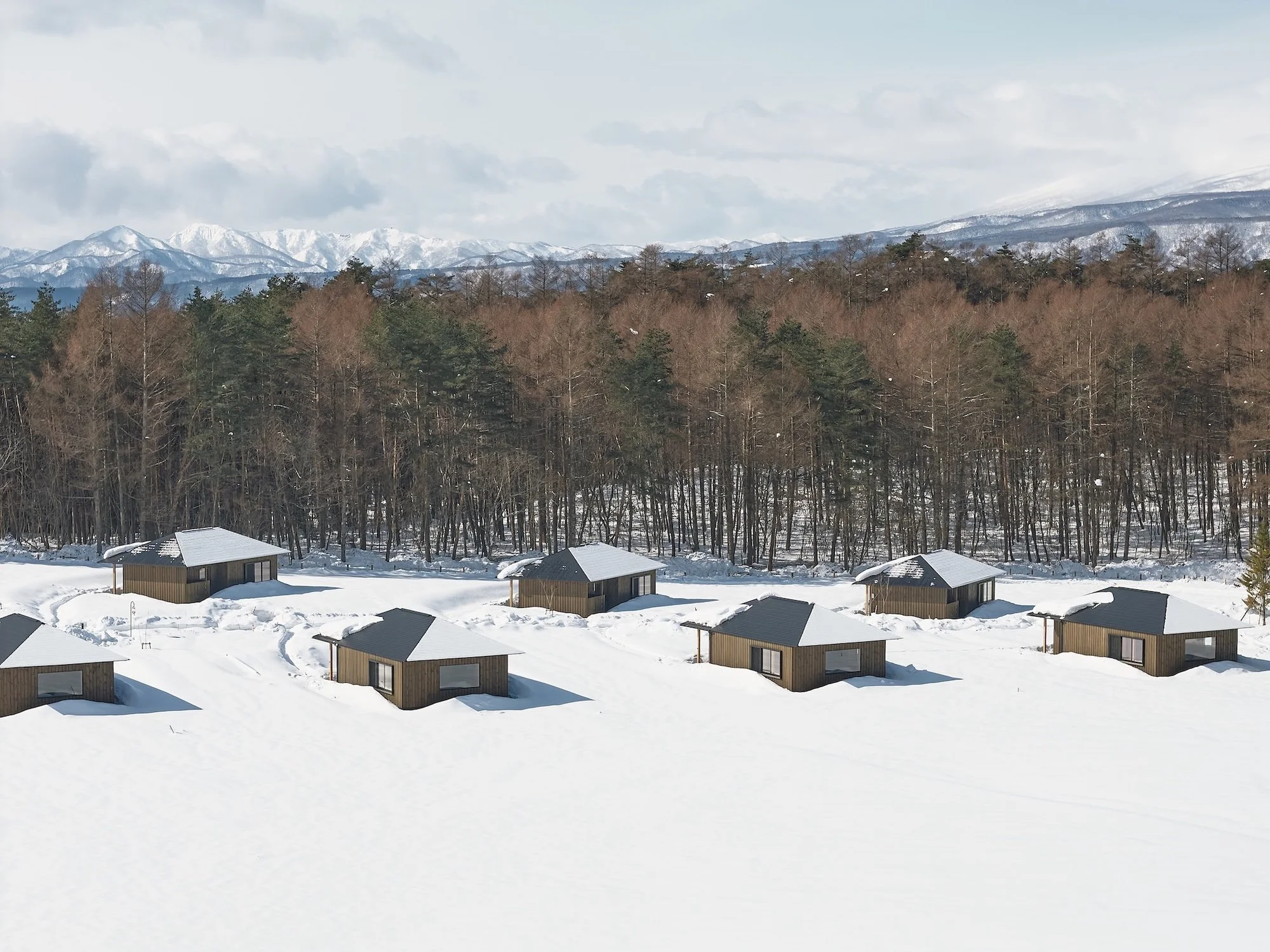 アマン創業者が手がける新ブランド「Azuma Farm」、岩手・小岩井の森に誕生