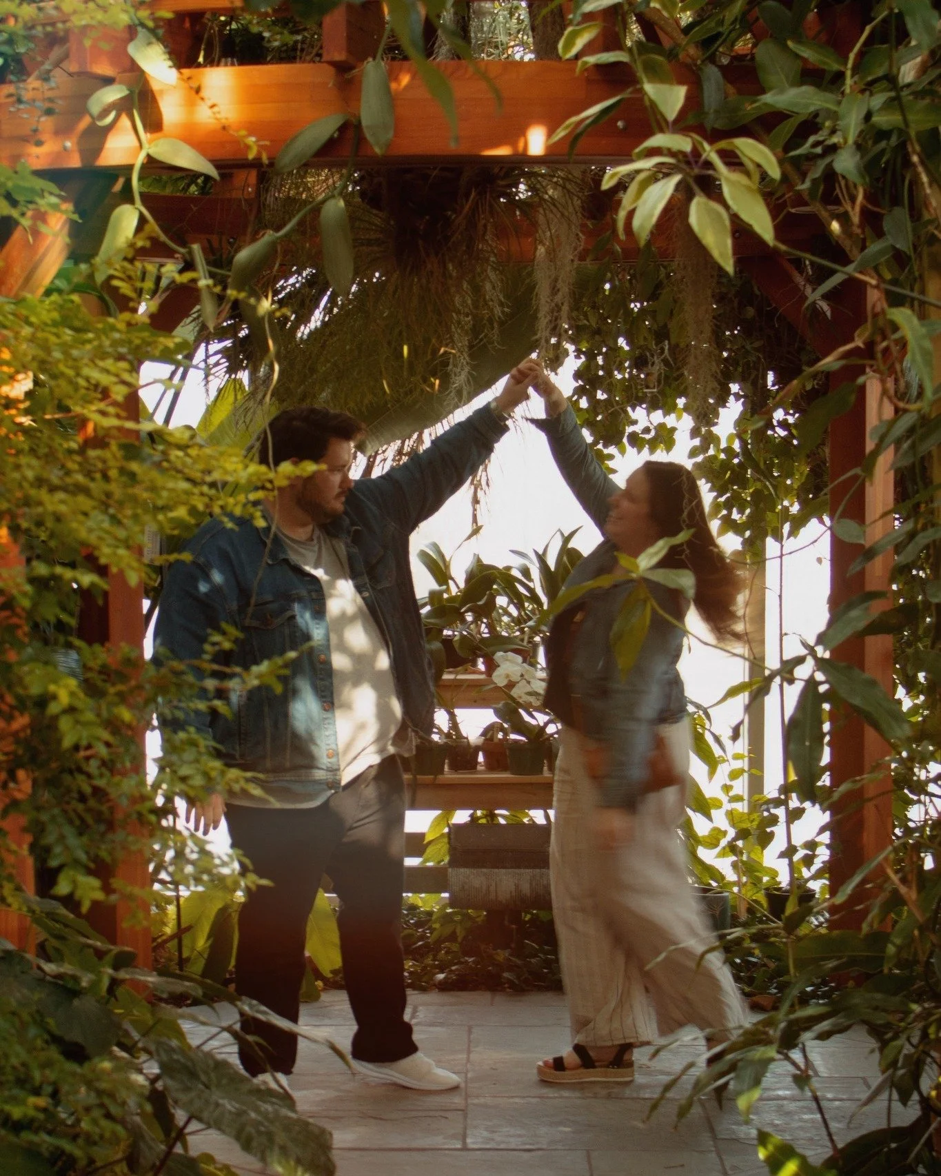 I captured my first hidden proposal last week in the beautiful conservatory at Huntington Museum of Art. 🌿

Luckily it was a perfect spot to hide as I peeped through the leaves as they walked through the opposite side of the trail. I might have been