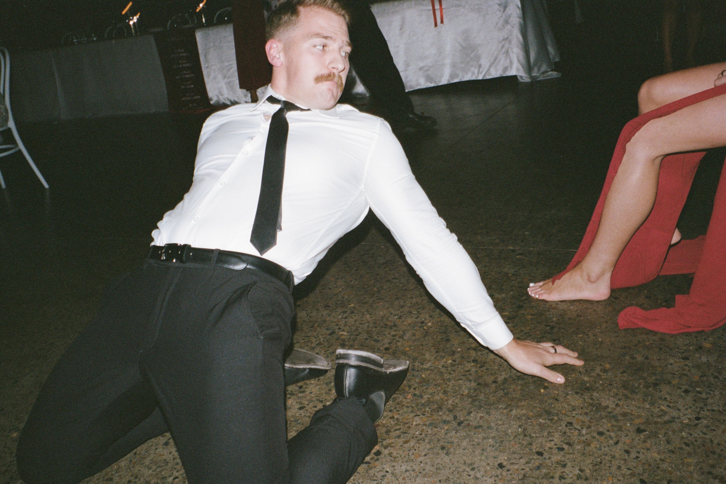 Ashley_Connor_Sydney_Film_Wedding_Photographer_BarefootandBearded-44.jpg